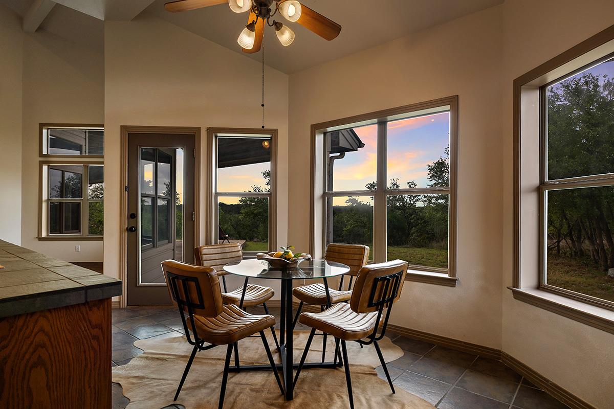 101 Maheo Way, Dripping Springs, TX 78620