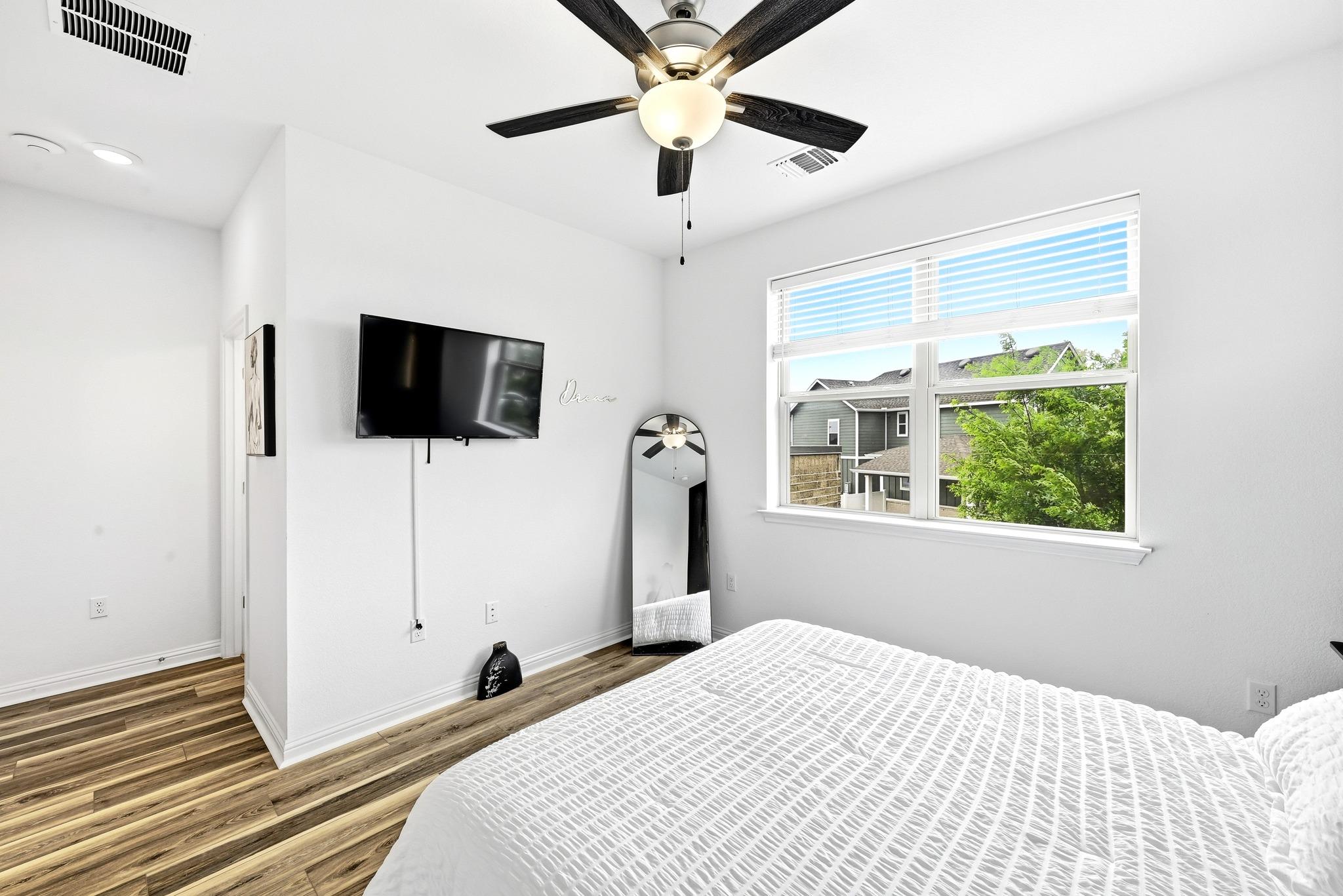 8009 Mellencamp Dr # 212, Austin, TX 78744