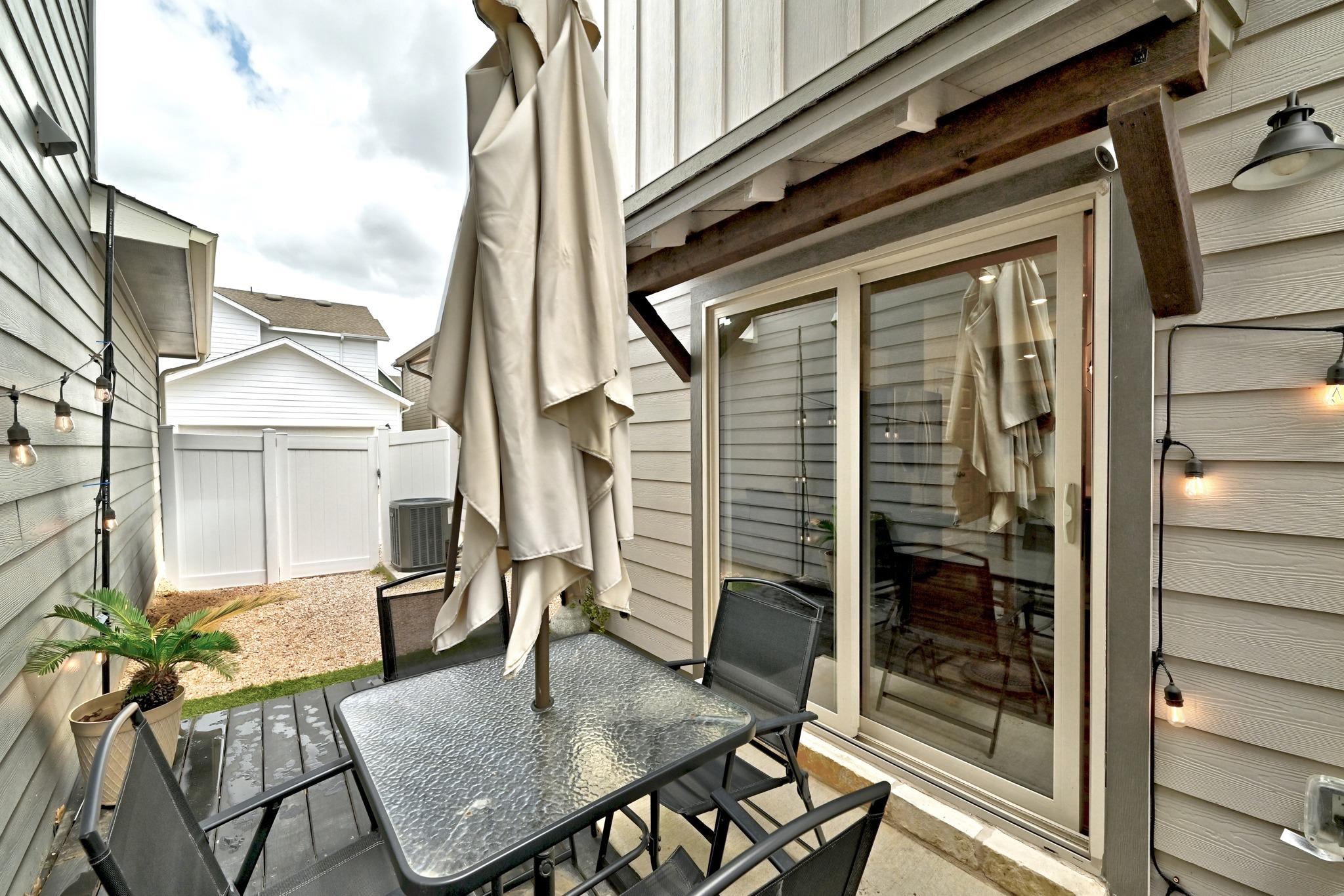 8009 Mellencamp Dr # 212, Austin, TX 78744