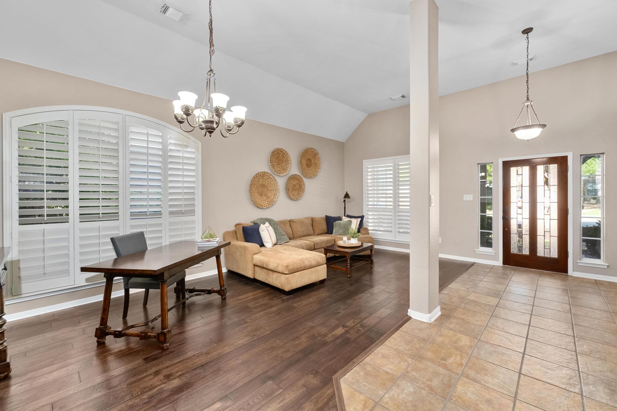 2705 Wolkin Cv, Round Rock, TX 78681