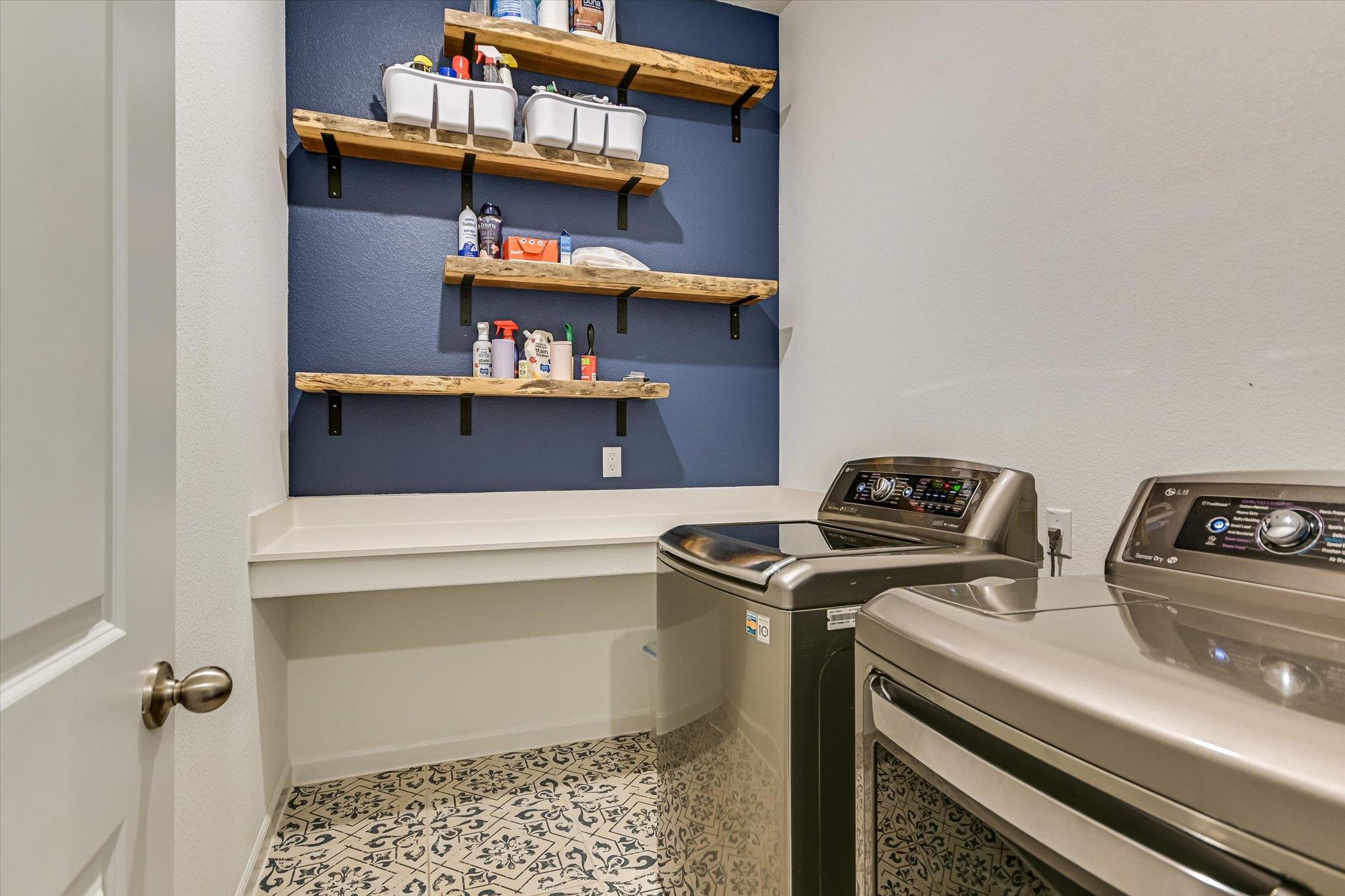 289 Helena Ln, Kyle, TX 78640