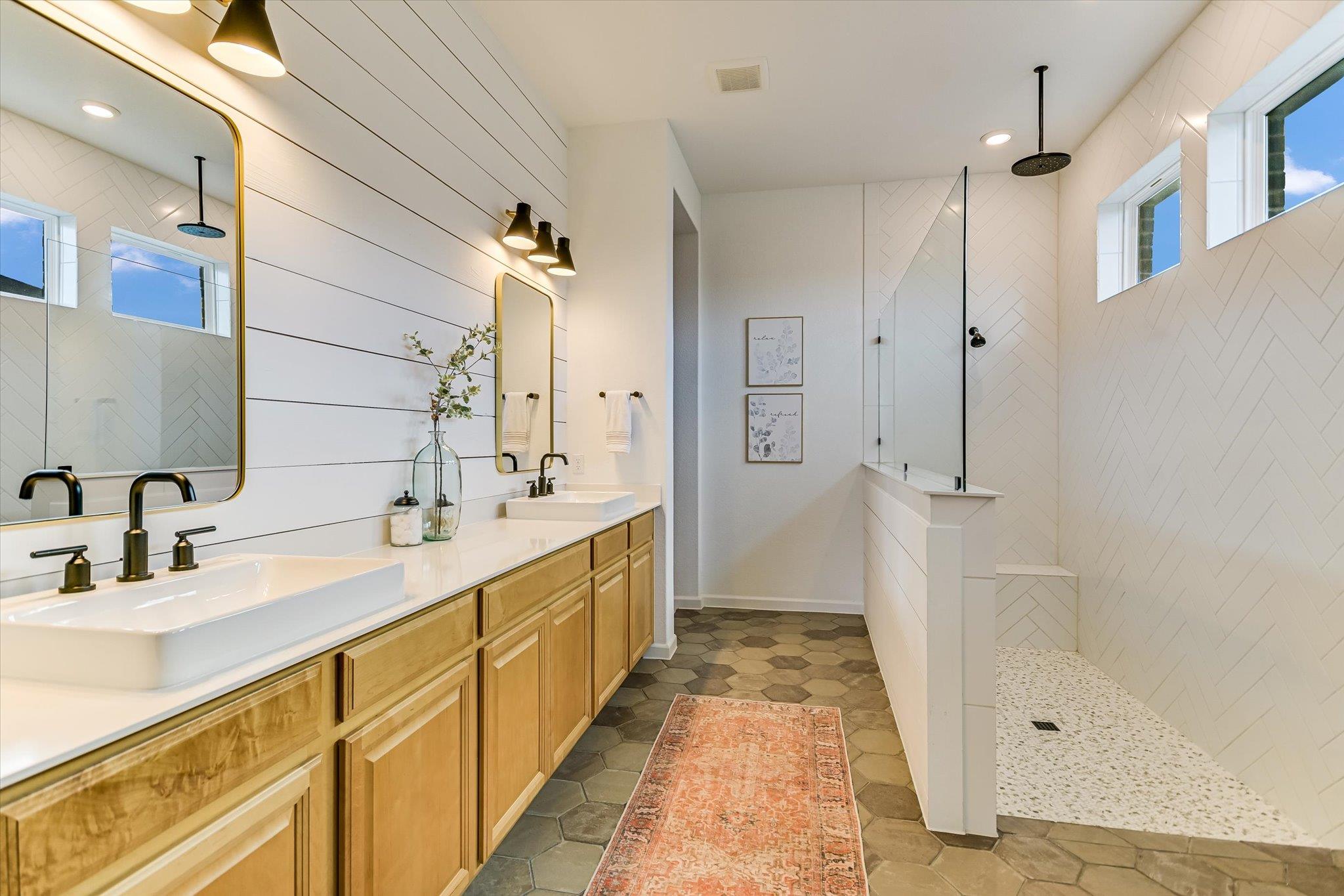 289 Helena Ln, Kyle, TX 78640