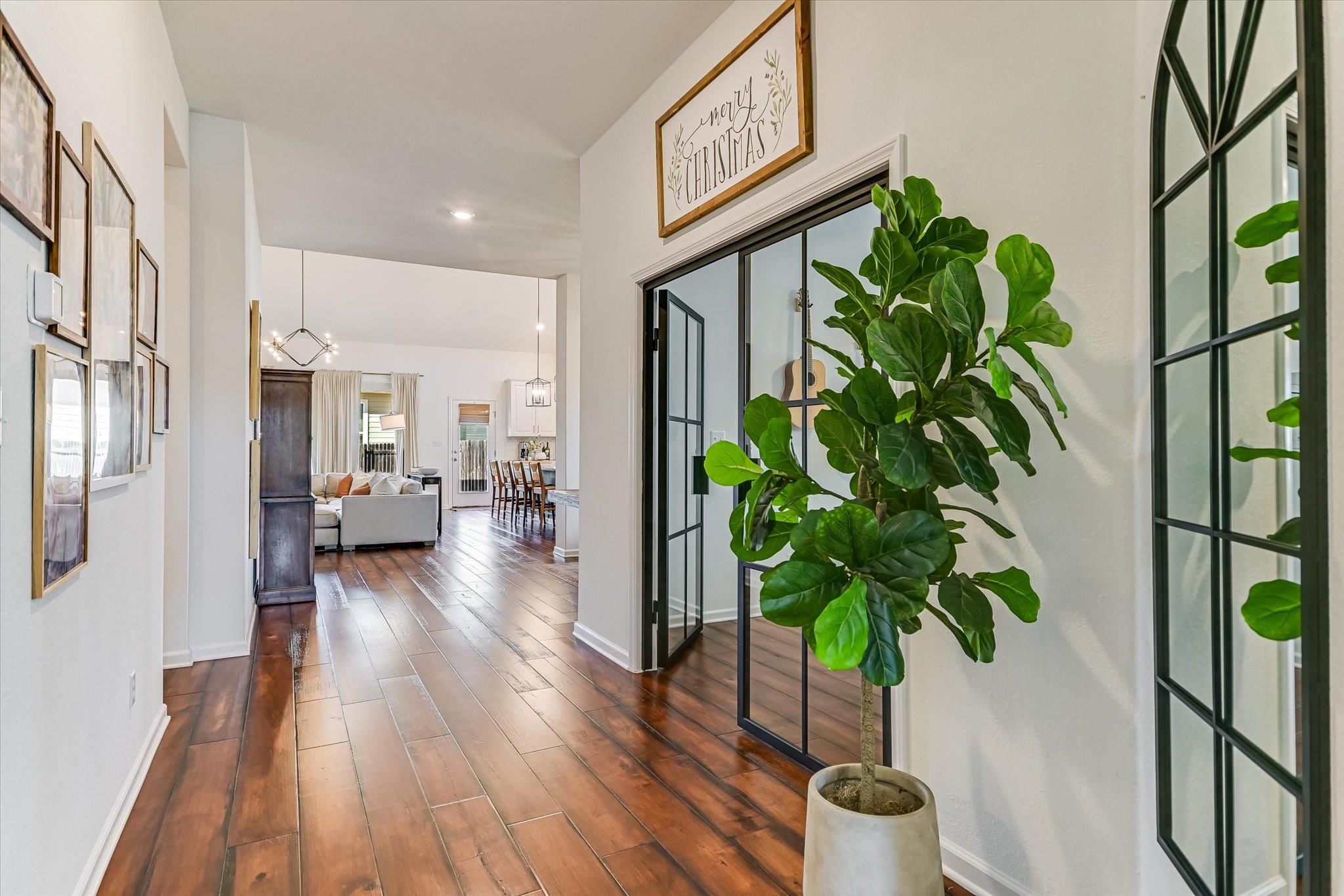 289 Helena Ln, Kyle, TX 78640