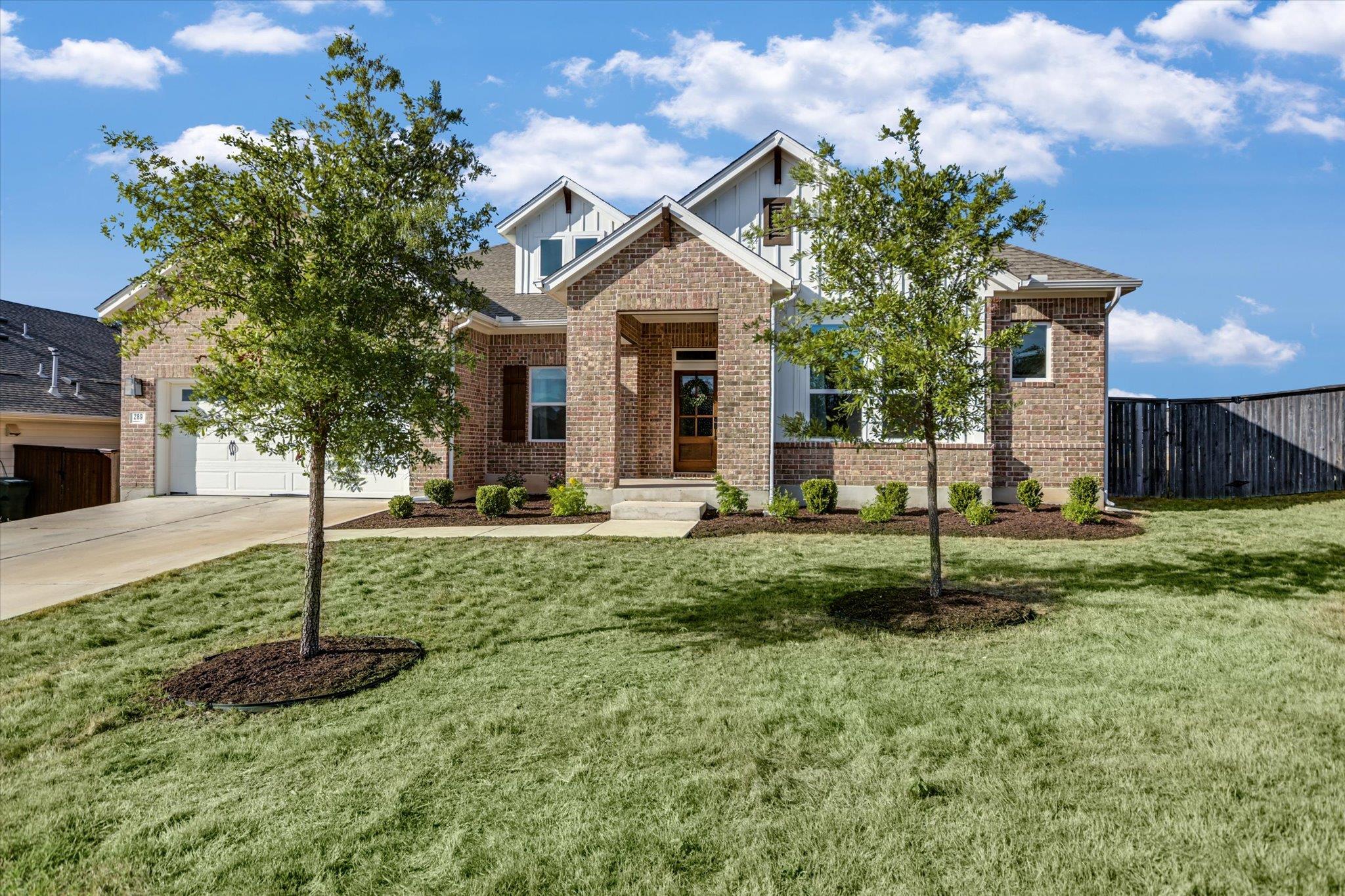 289 Helena Ln, Kyle, TX 78640