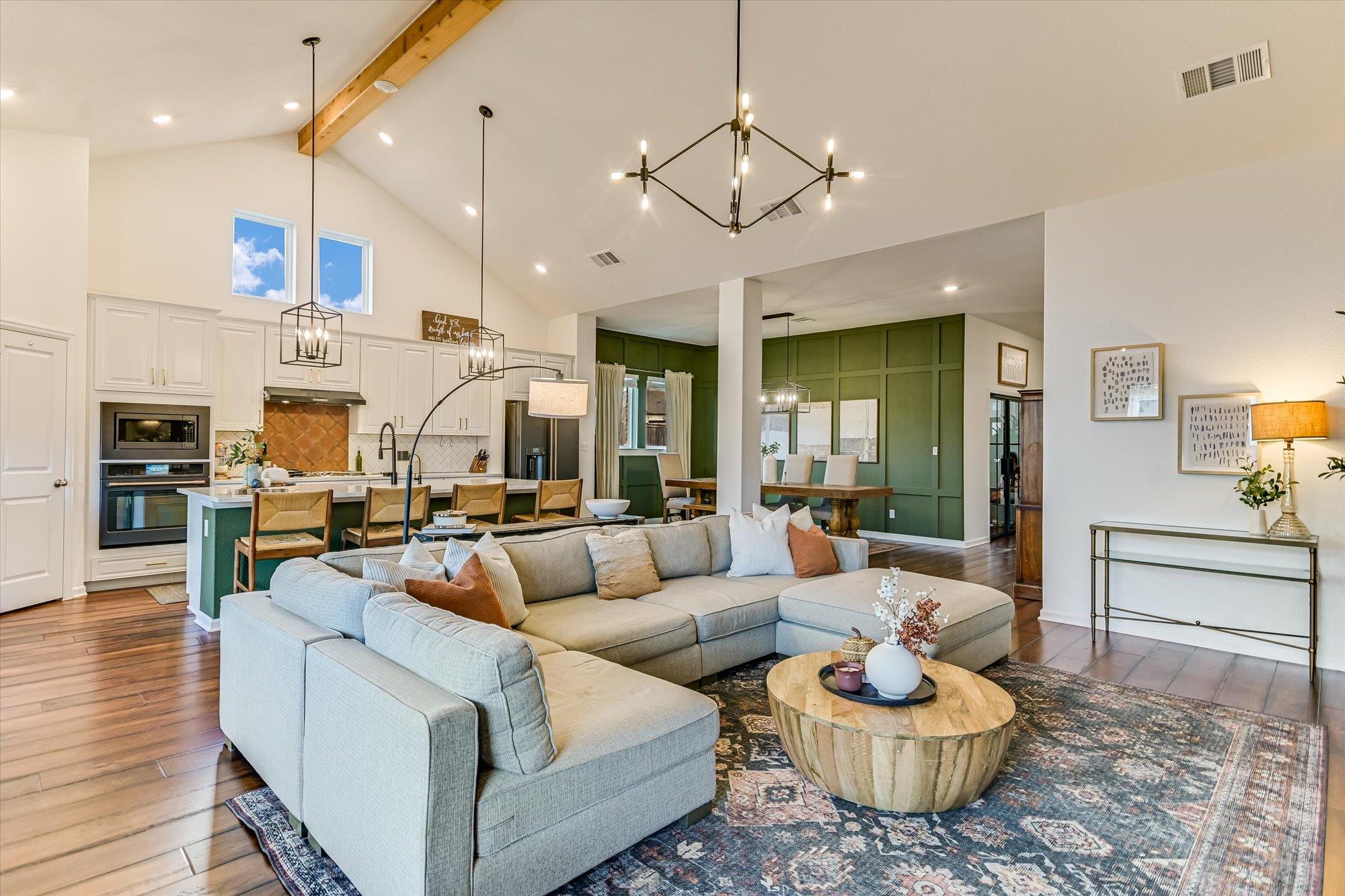 289 Helena Ln, Kyle, TX 78640