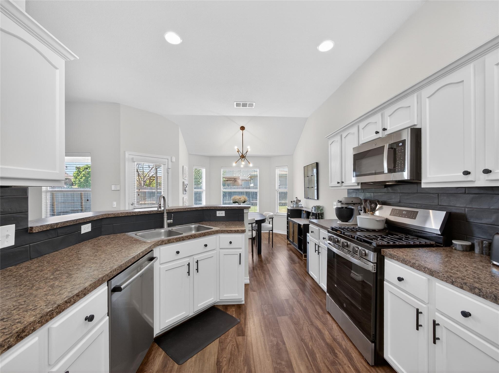 236 Pentire Way, Hutto, TX 78634