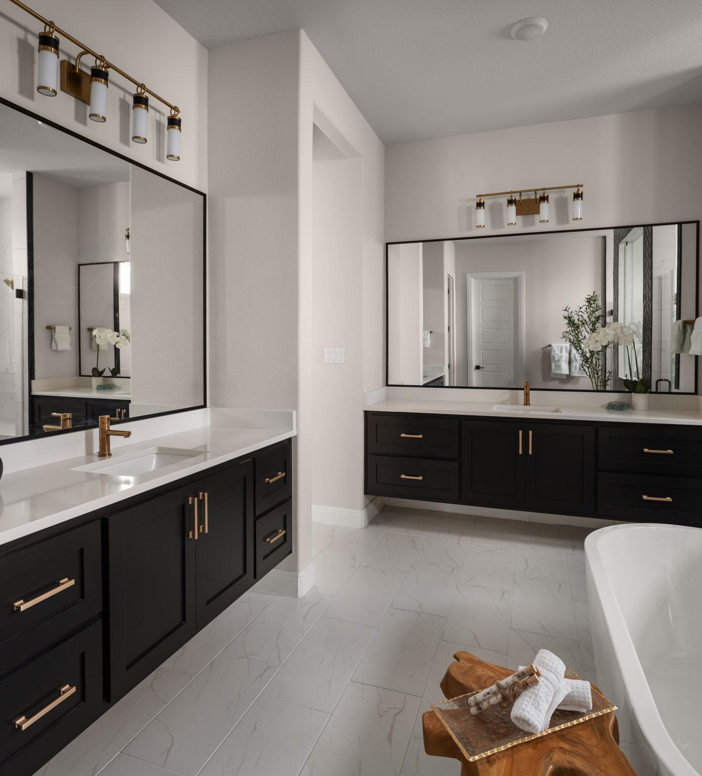 546 Bridge Water Loop, Dripping Springs, TX 78620