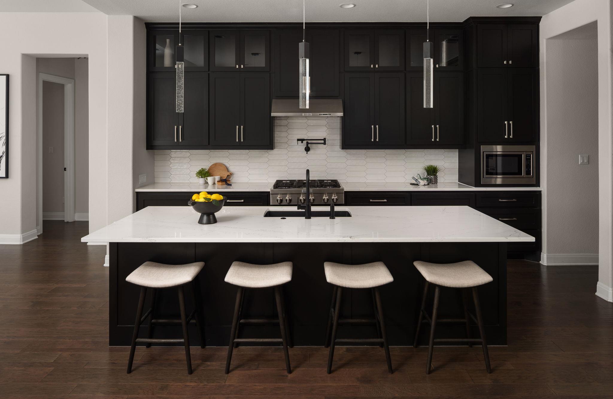 546 Bridge Water Loop, Dripping Springs, TX 78620