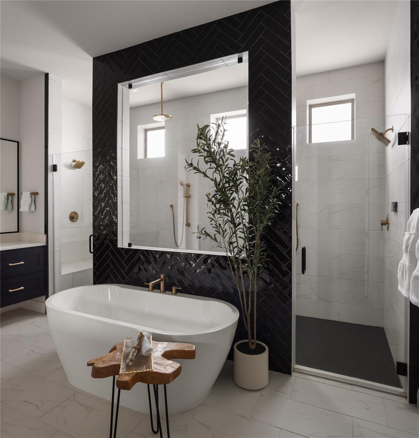 546 Bridge Water Loop, Dripping Springs, TX 78620