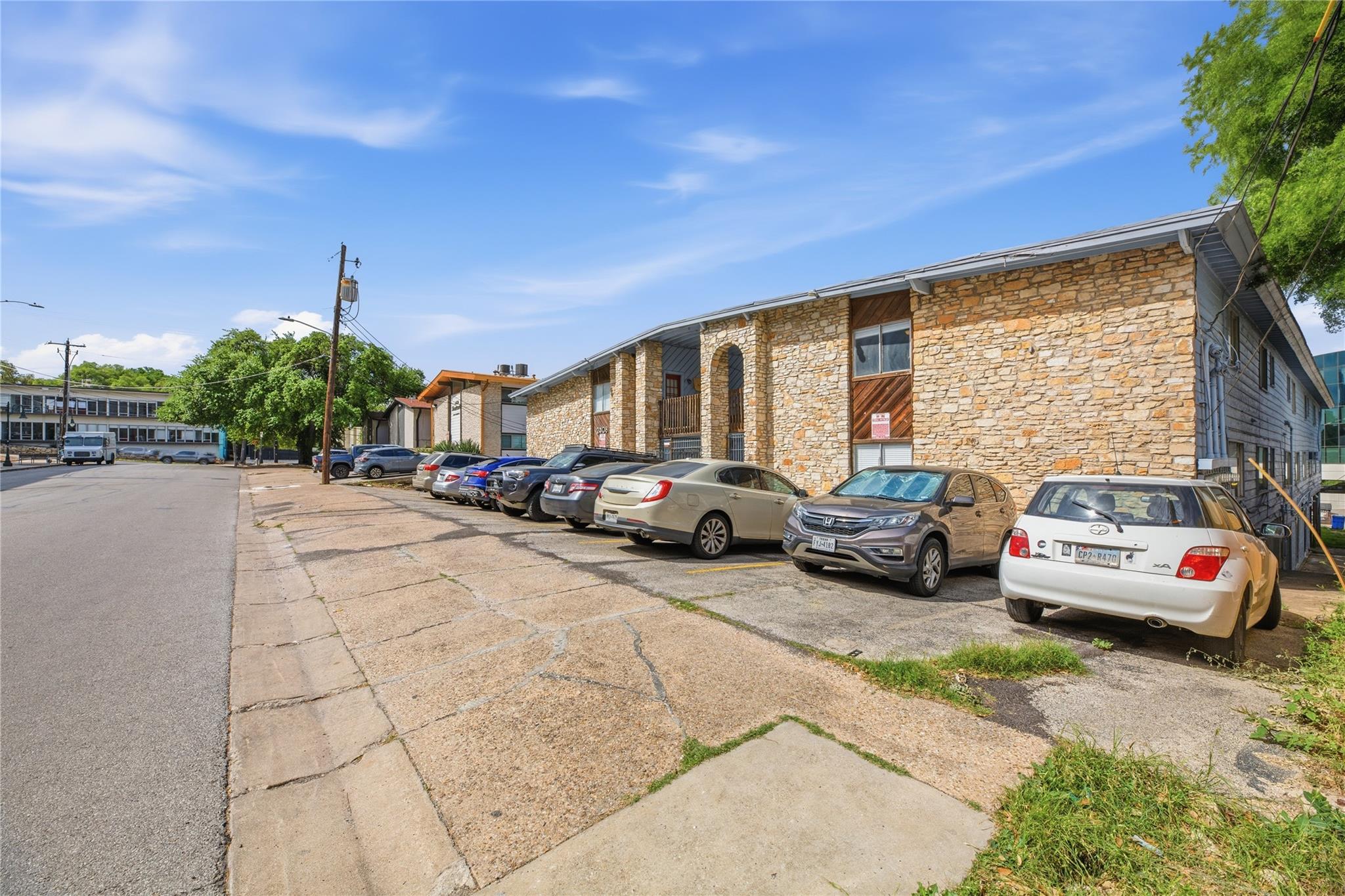 2408 Longview St # 204, Austin, TX 78705