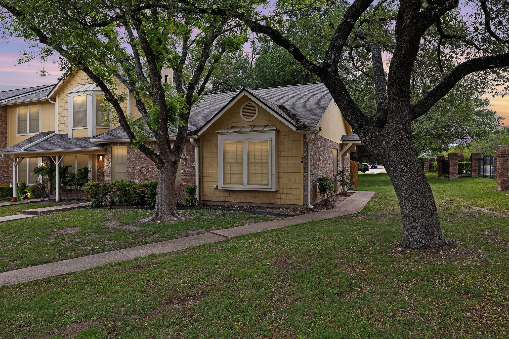 11901 Swearingen Dr # 130, Austin, TX 78758