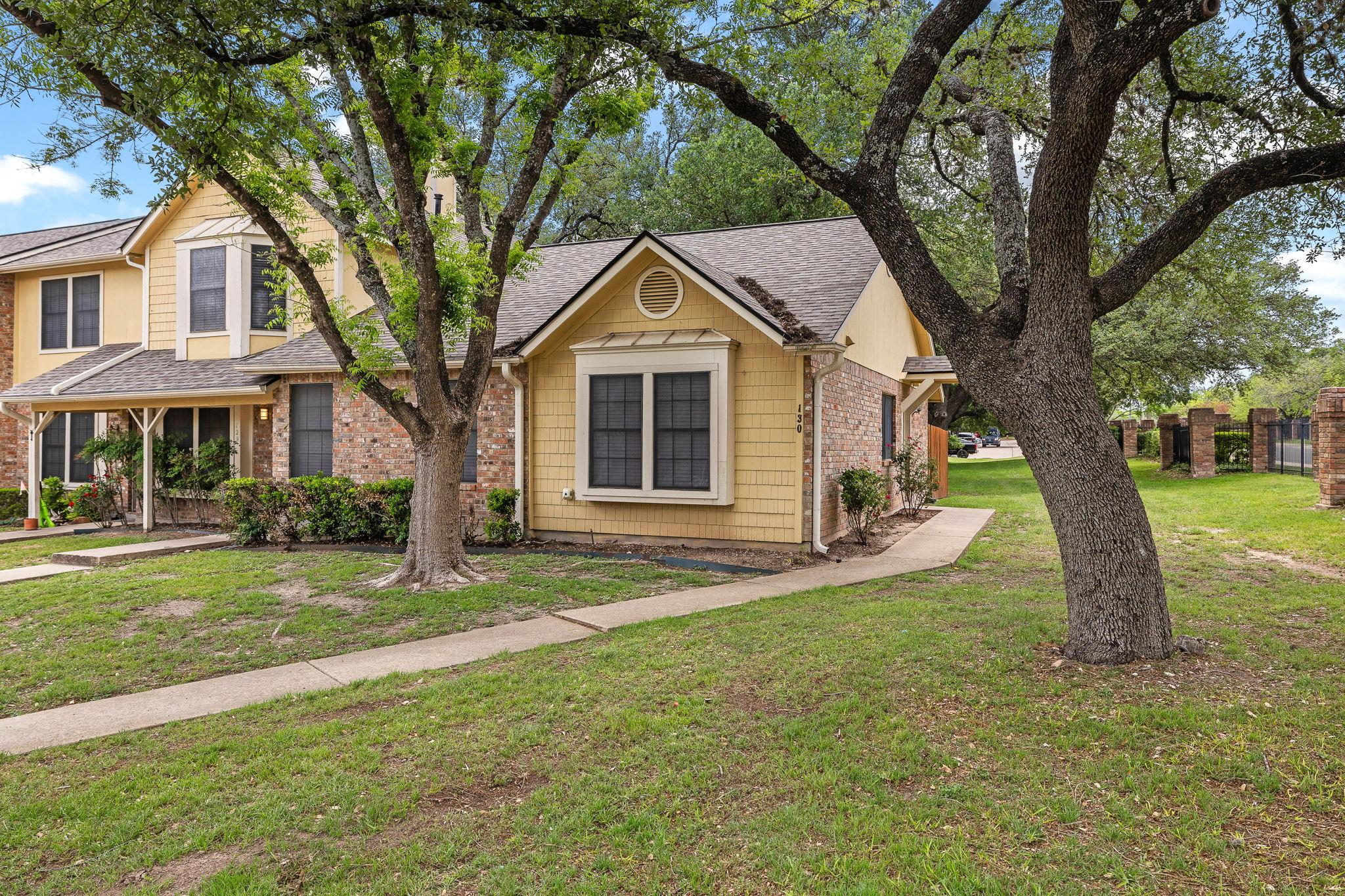 11901 Swearingen Dr # 130, Austin, TX 78758