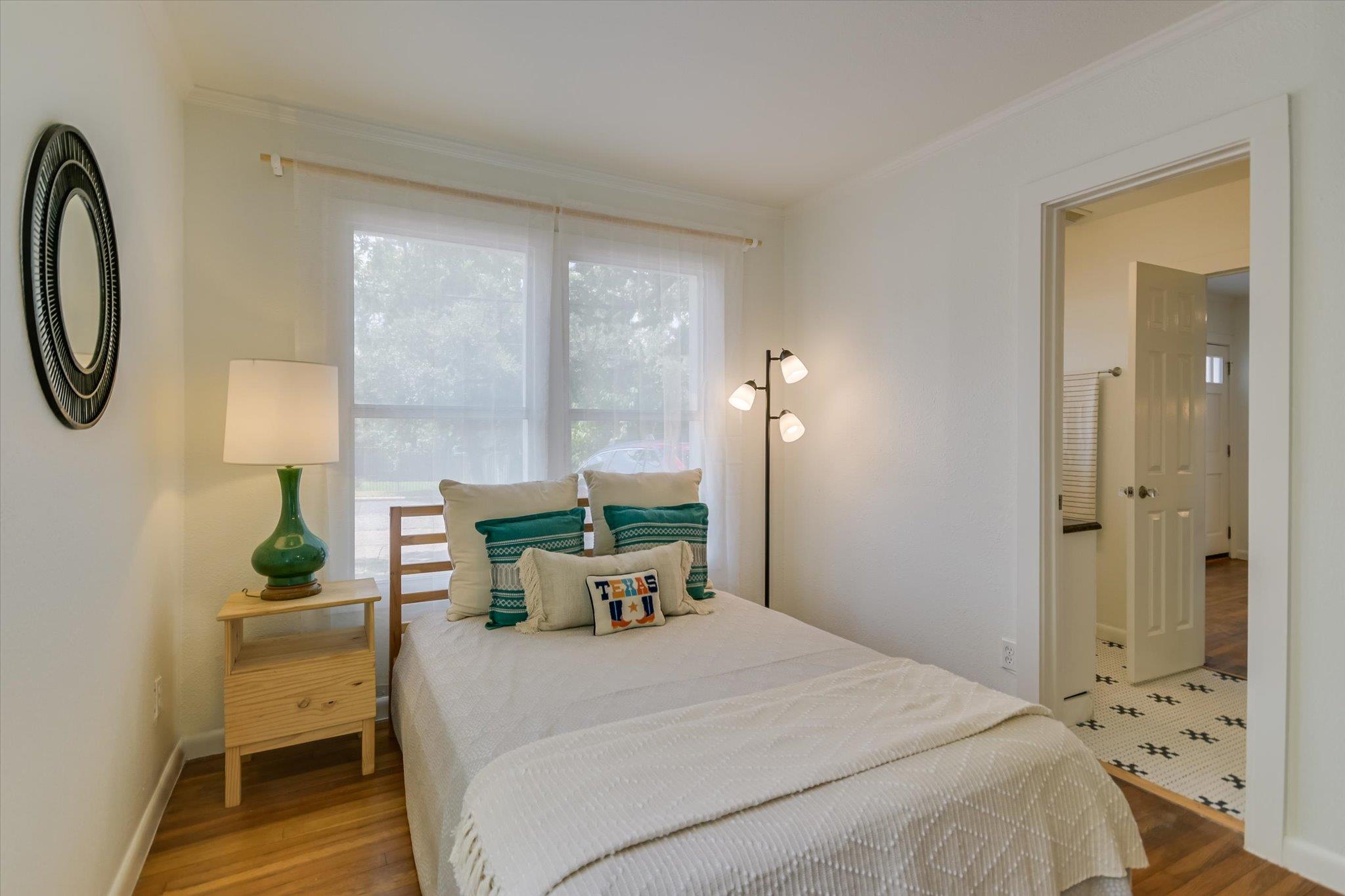 1110 W 22nd St # 16, Austin, TX 78705