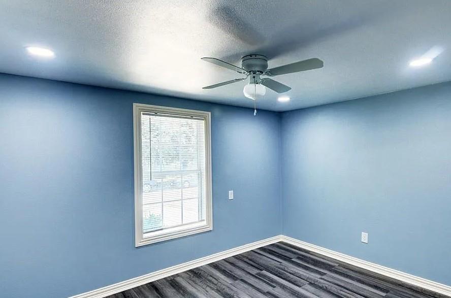 726 Kimbrough St, White Settlement, TX 76108