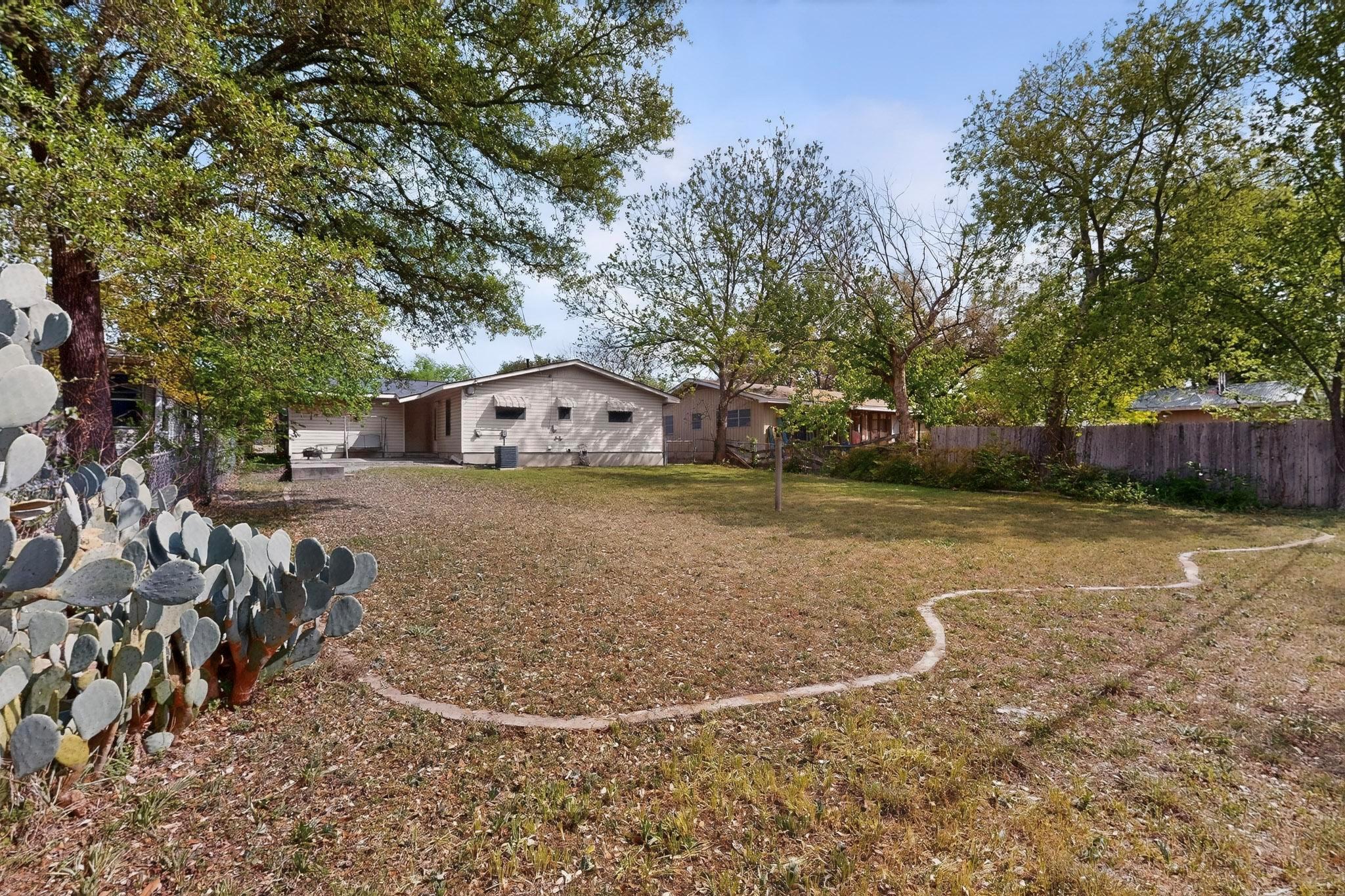 6808 Daugherty St, Austin, TX 78757