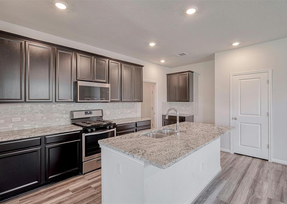 128 Tucana St, Georgetown, TX 78628