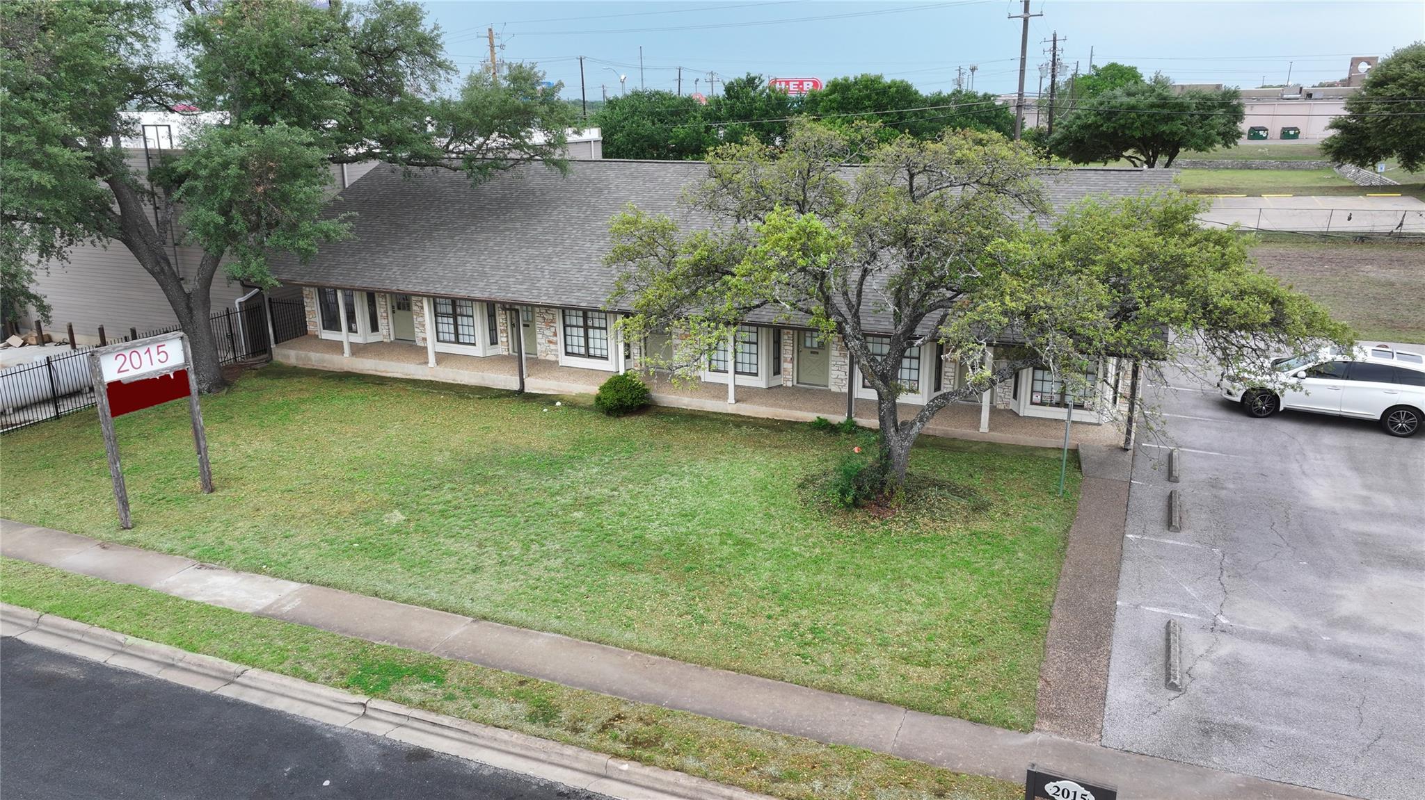 2015 Monarch Dr # C&D, Austin, TX 78748