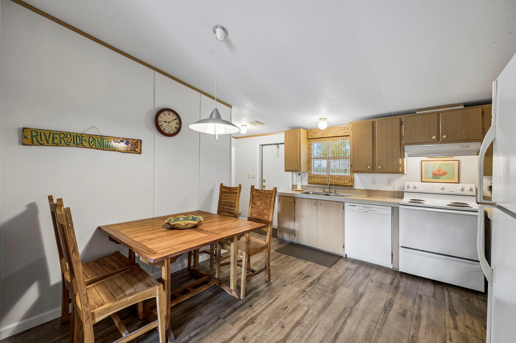 344 Shangrila Ln, New Braunfels, TX 78130