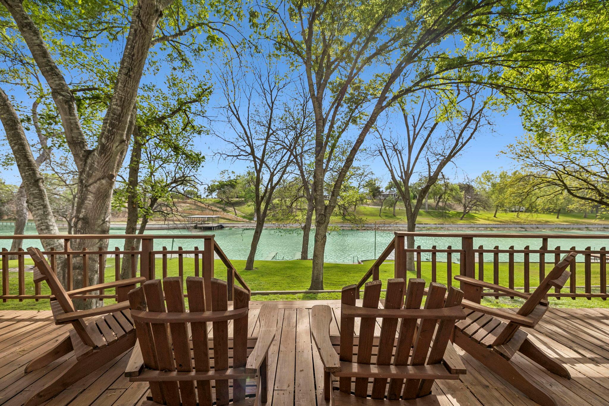 344 Shangrila Ln, New Braunfels, TX 78130