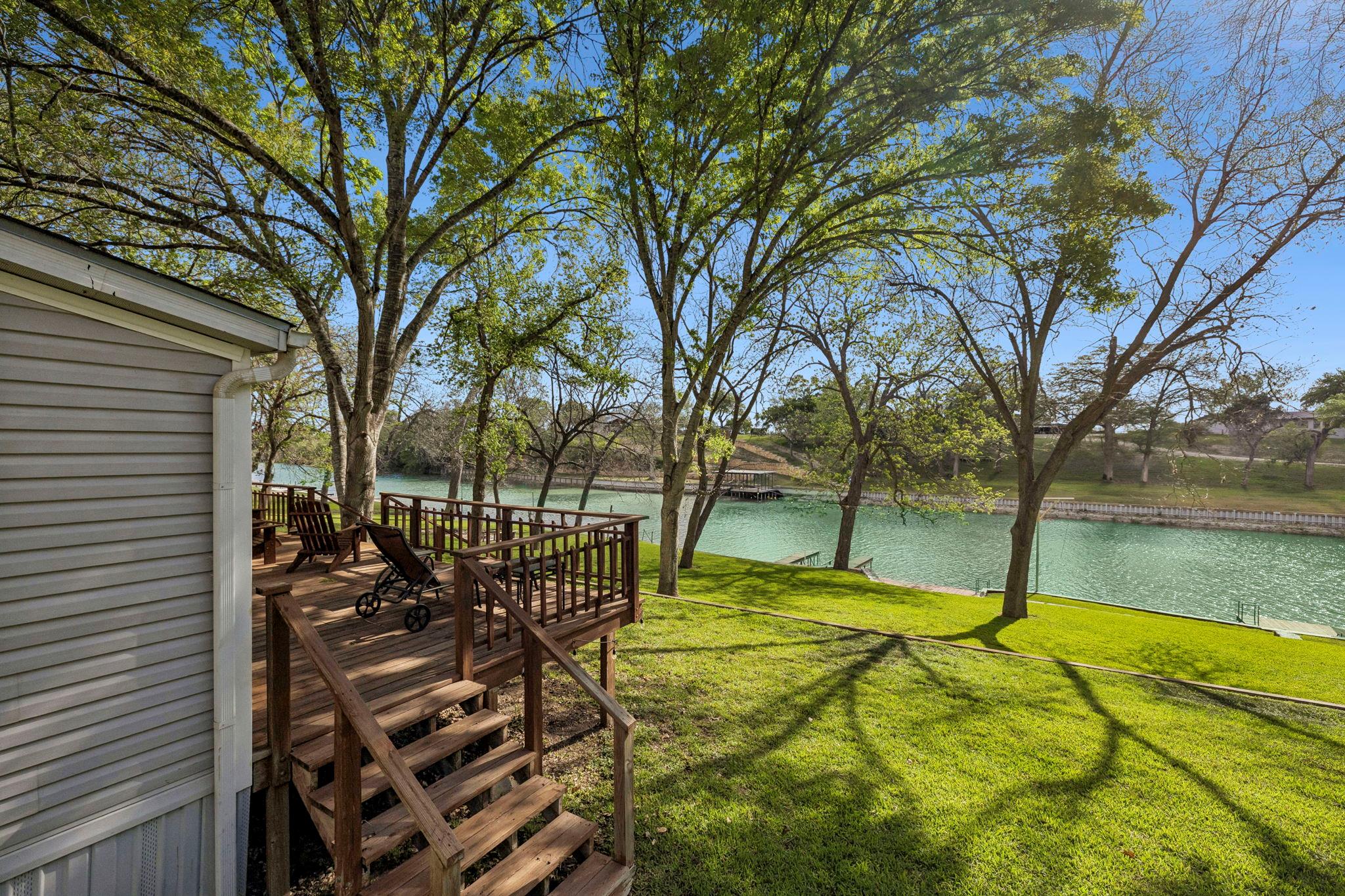 344 Shangrila Ln, New Braunfels, TX 78130