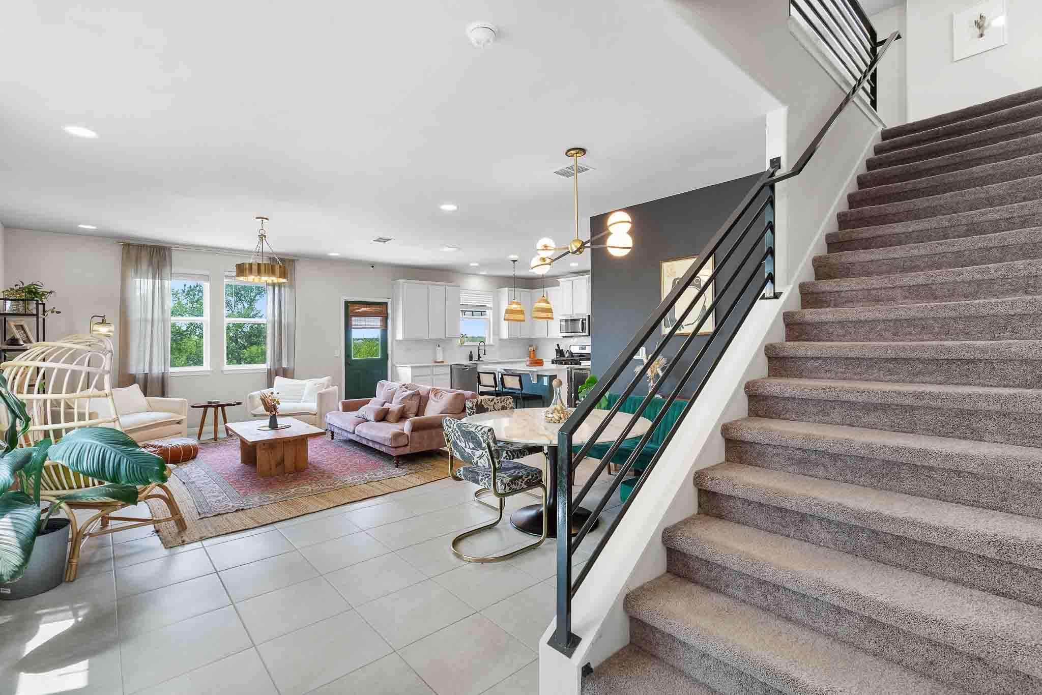 6305 Pine Leaf Trl, Austin, TX 78747