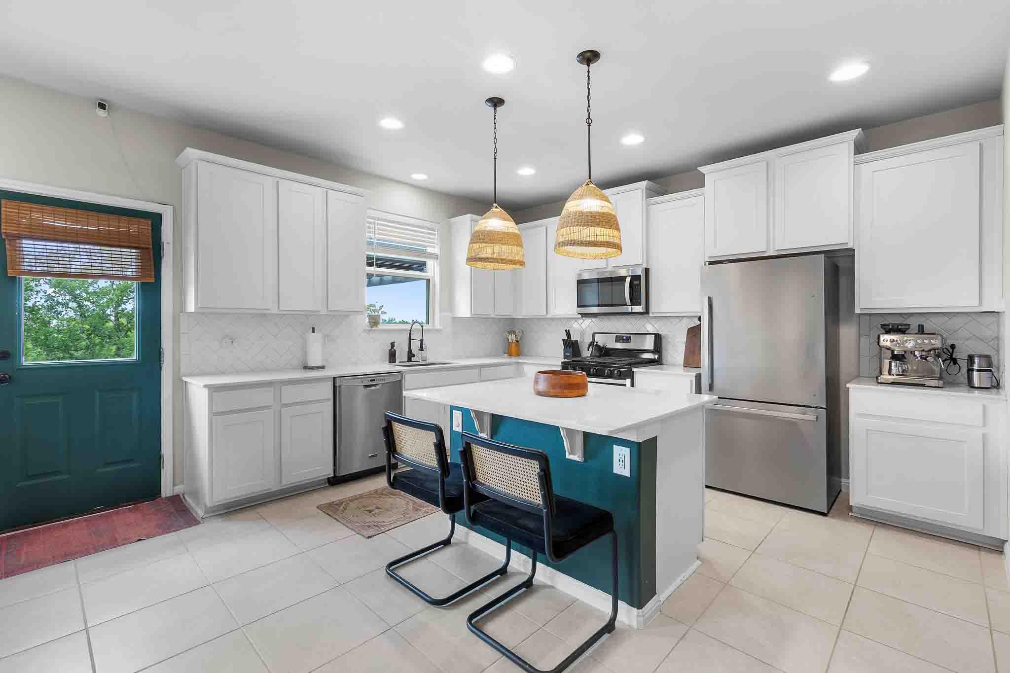 6305 Pine Leaf Trl, Austin, TX 78747