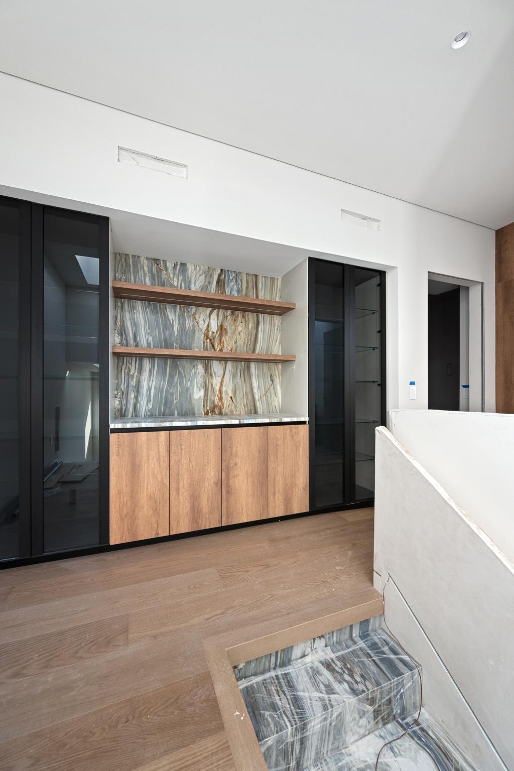 716 Laurel Valley Rd, West Lake Hills, TX 78746