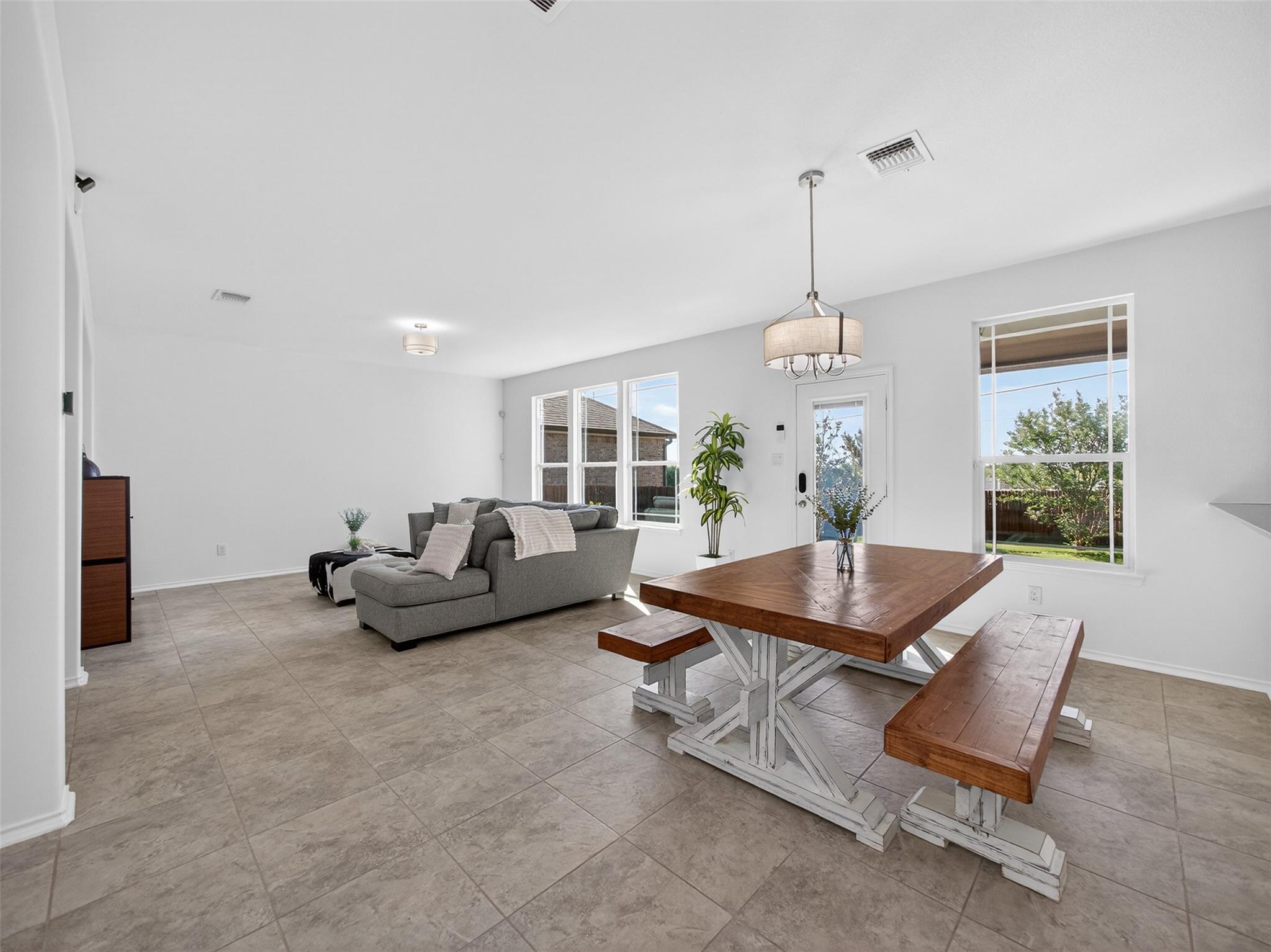 1015 Grande Mesa Dr, Georgetown, TX 78626