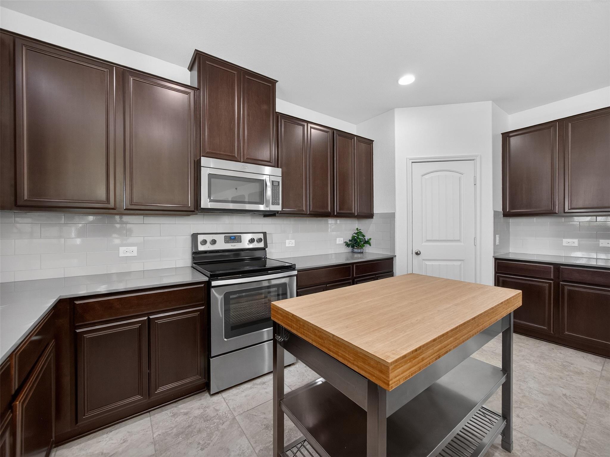 1015 Grande Mesa Dr, Georgetown, TX 78626