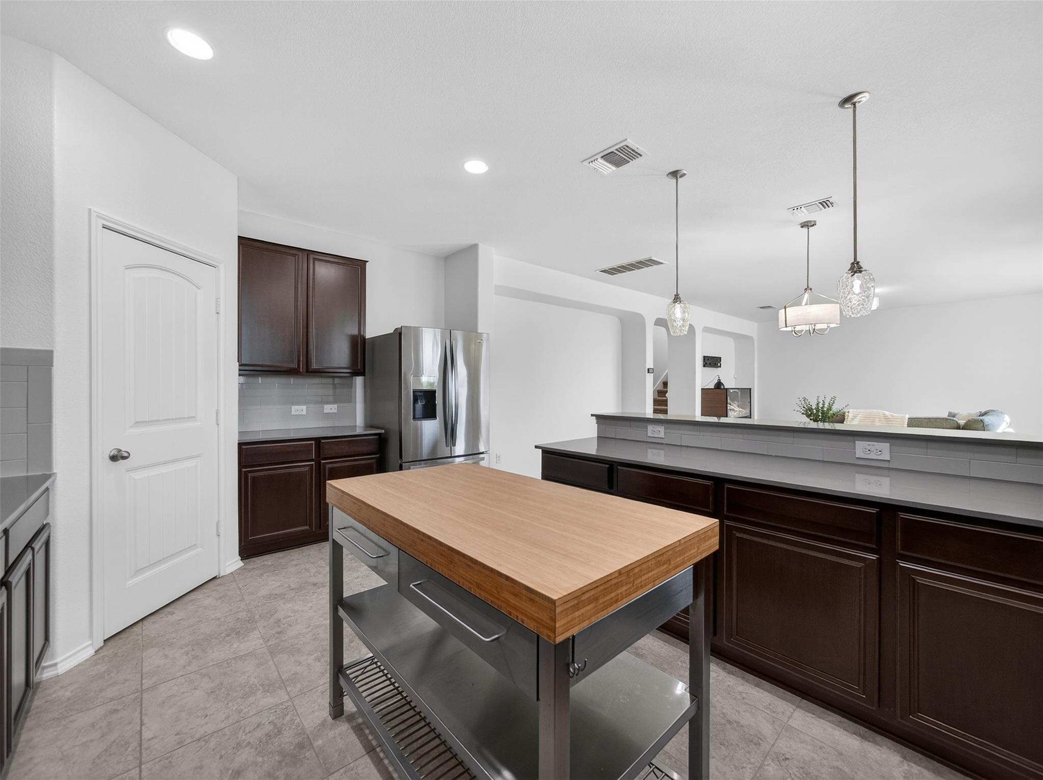 1015 Grande Mesa Dr, Georgetown, TX 78626