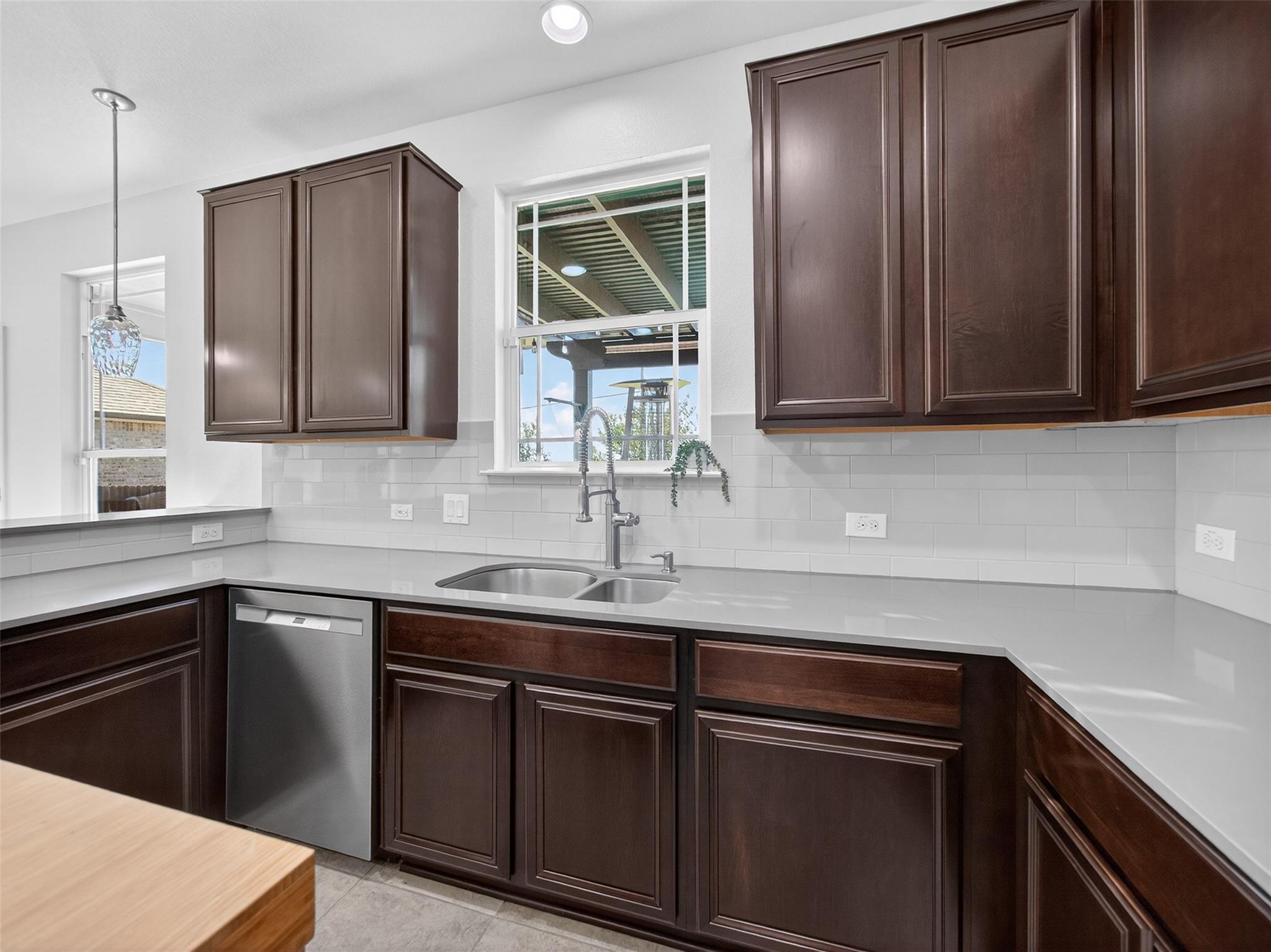 1015 Grande Mesa Dr, Georgetown, TX 78626