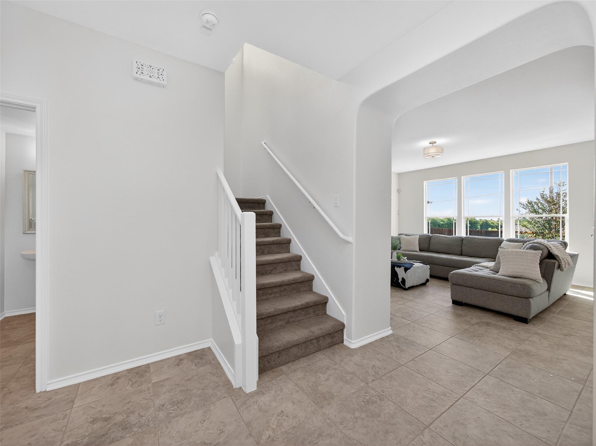 1015 Grande Mesa Dr, Georgetown, TX 78626