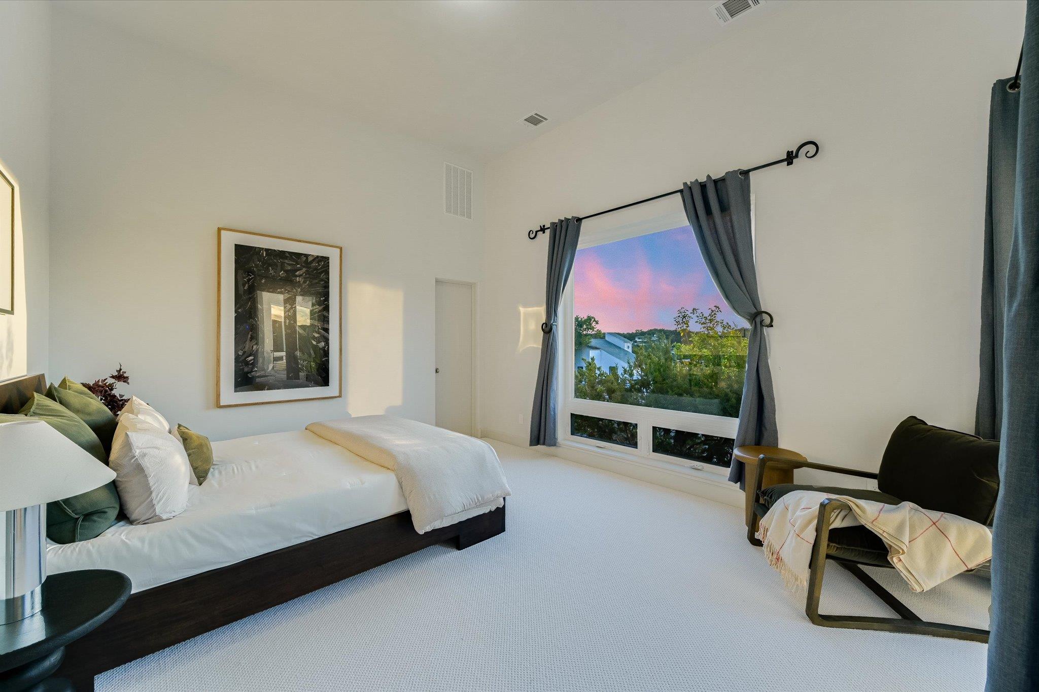 5304 Scenic View Dr, Austin, TX 78746