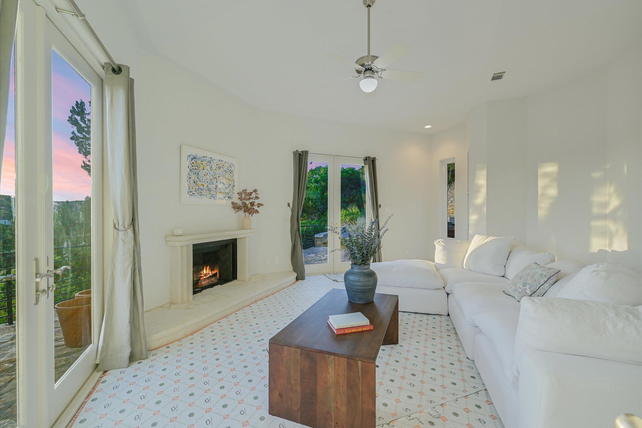 5304 Scenic View Dr, Austin, TX 78746