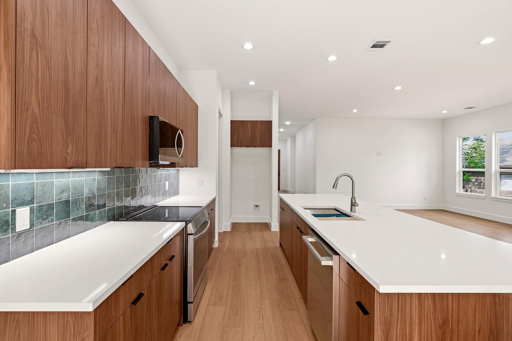 167 Puu Waa Waa Ln, Bastrop, TX 78602