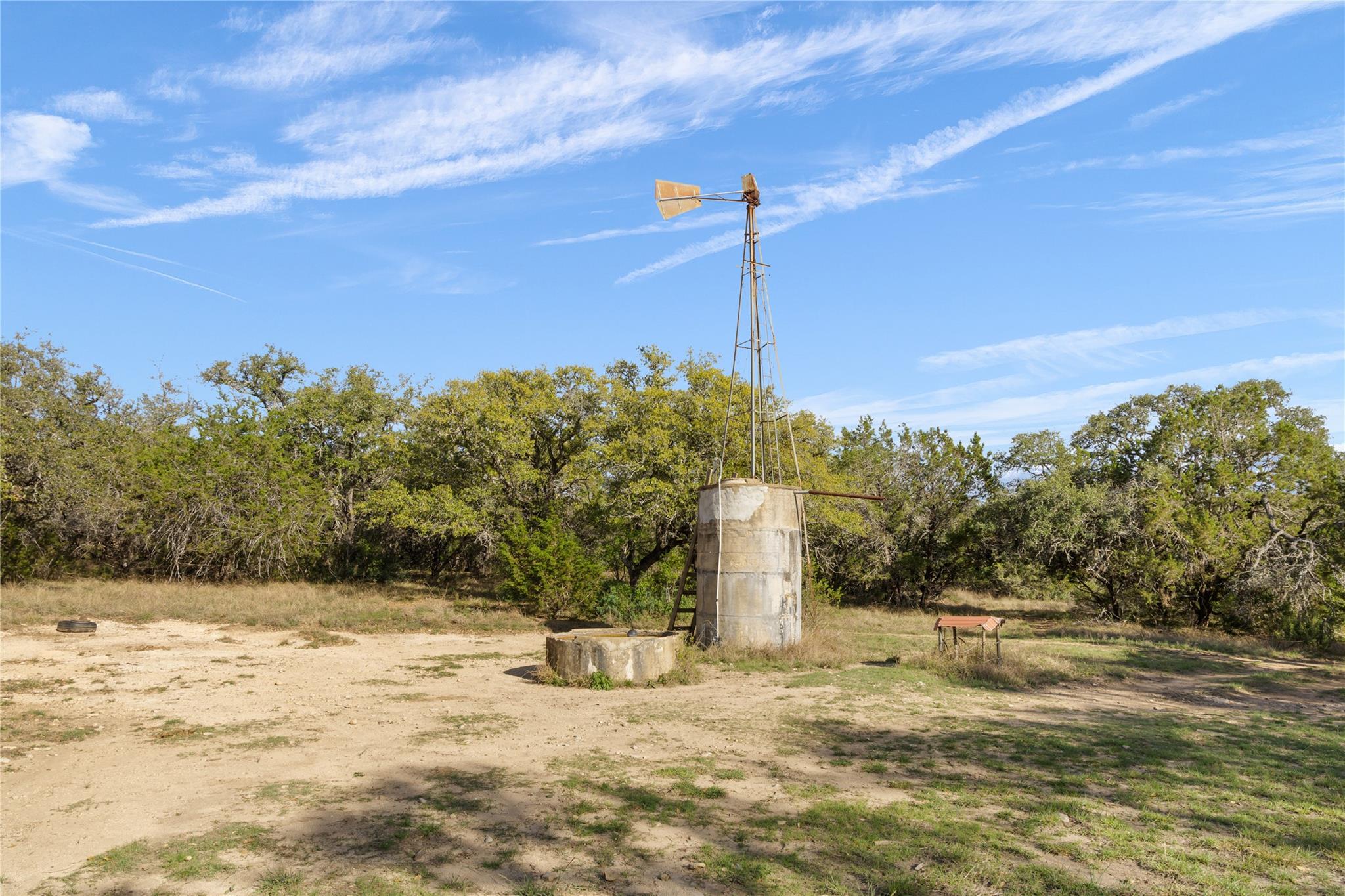 892 Baird Ranch Rd, Johnson City, TX 78636