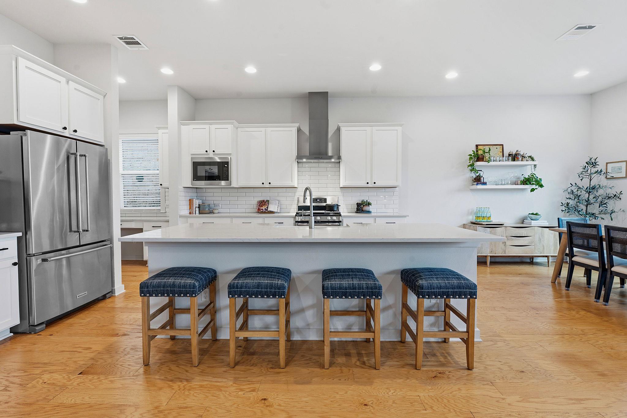 900 Old Mill Rd # 46, Cedar Park, TX 78613