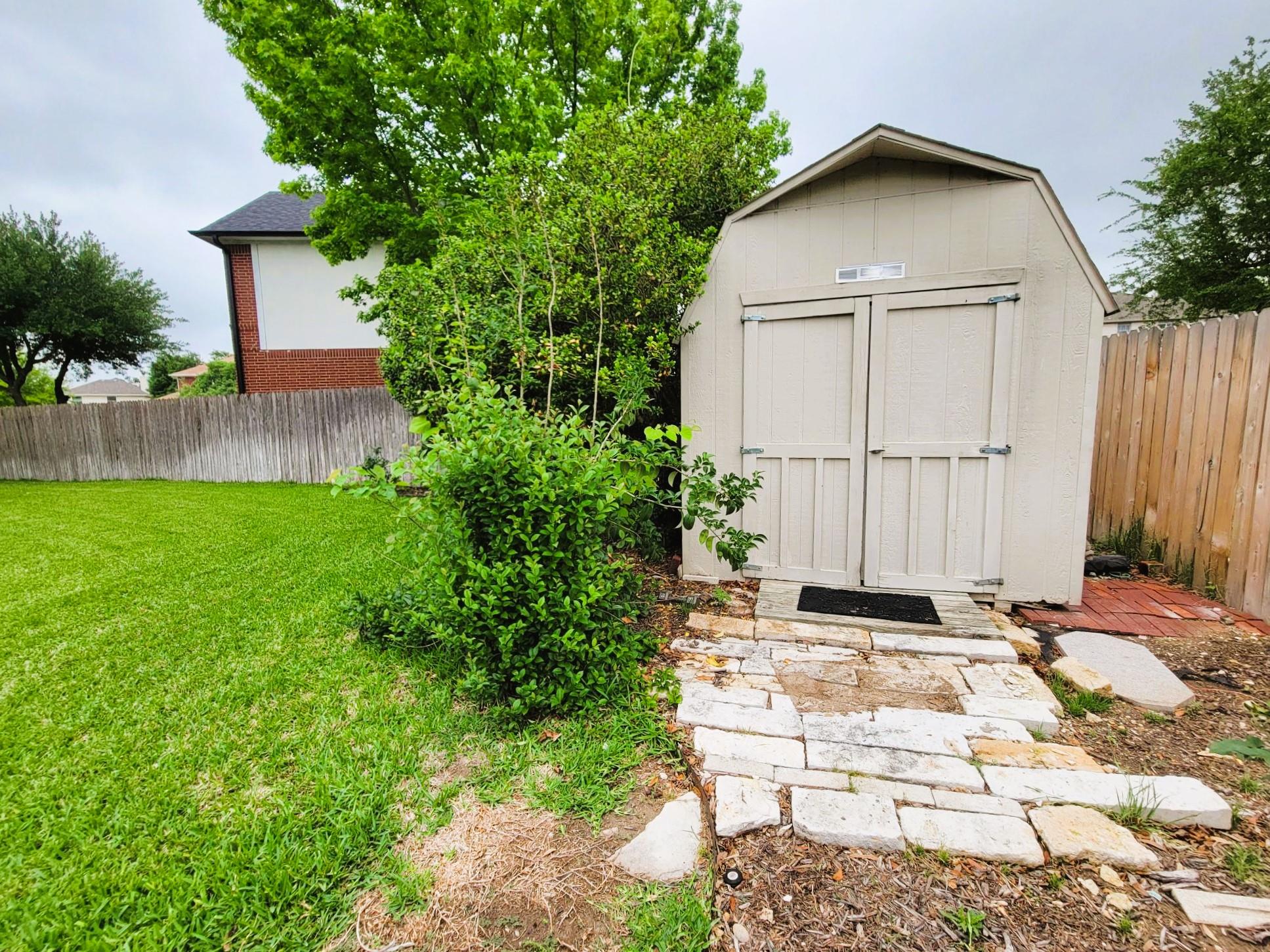 1105 Clemson Cv, Pflugerville, TX 78660
