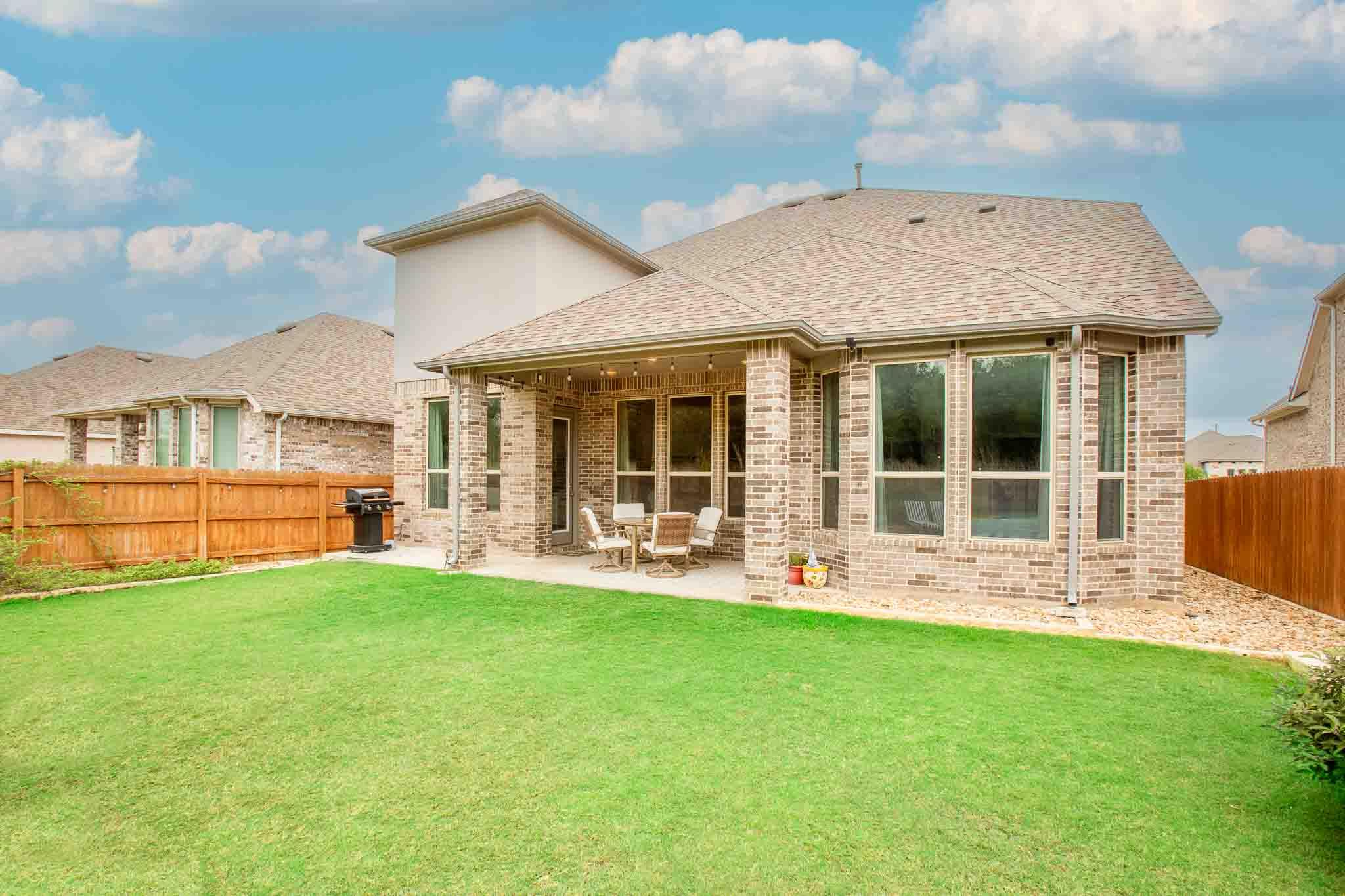 7717 Pace Ravine Dr, Lago Vista, TX 78645