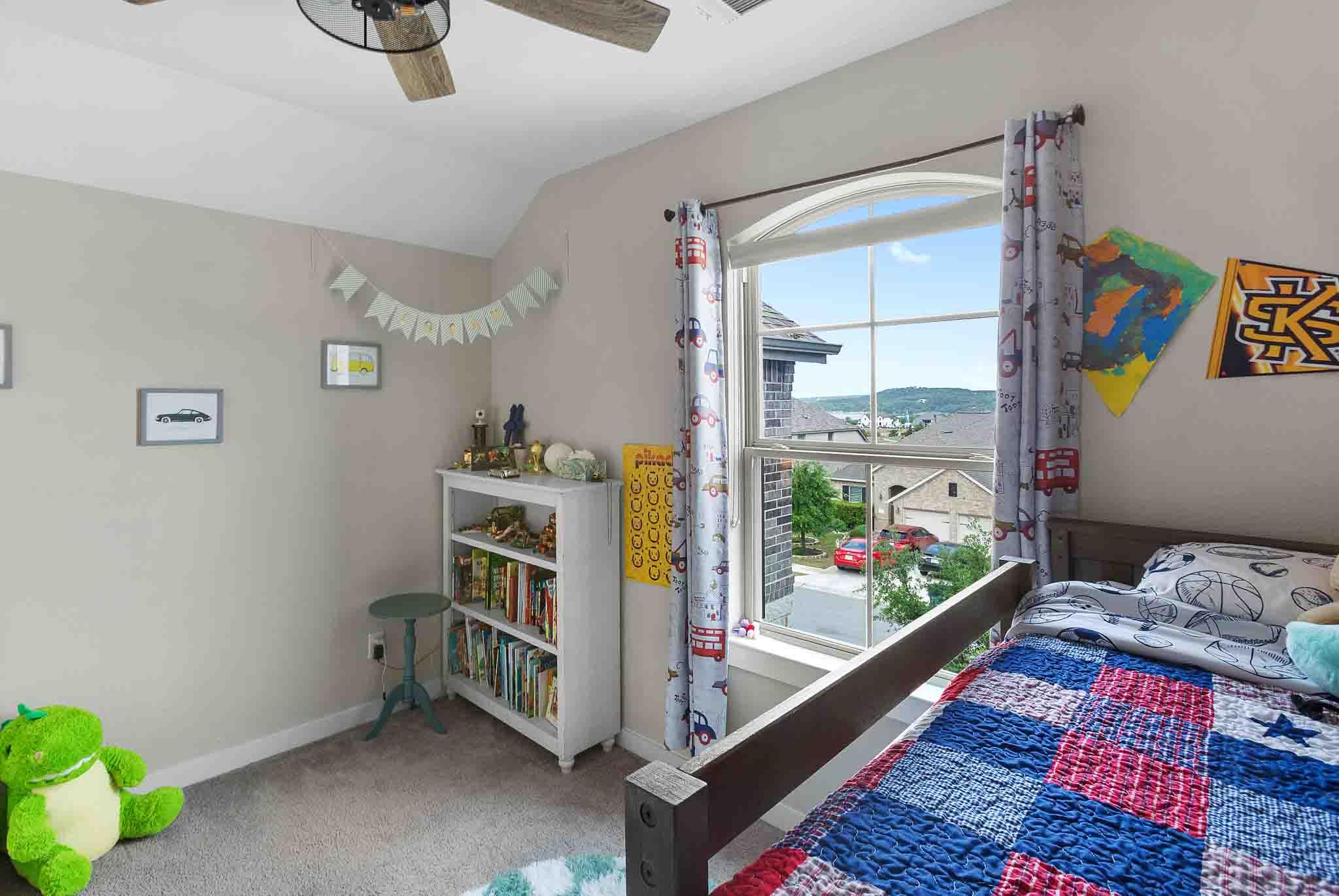 7717 Pace Ravine Dr, Lago Vista, TX 78645