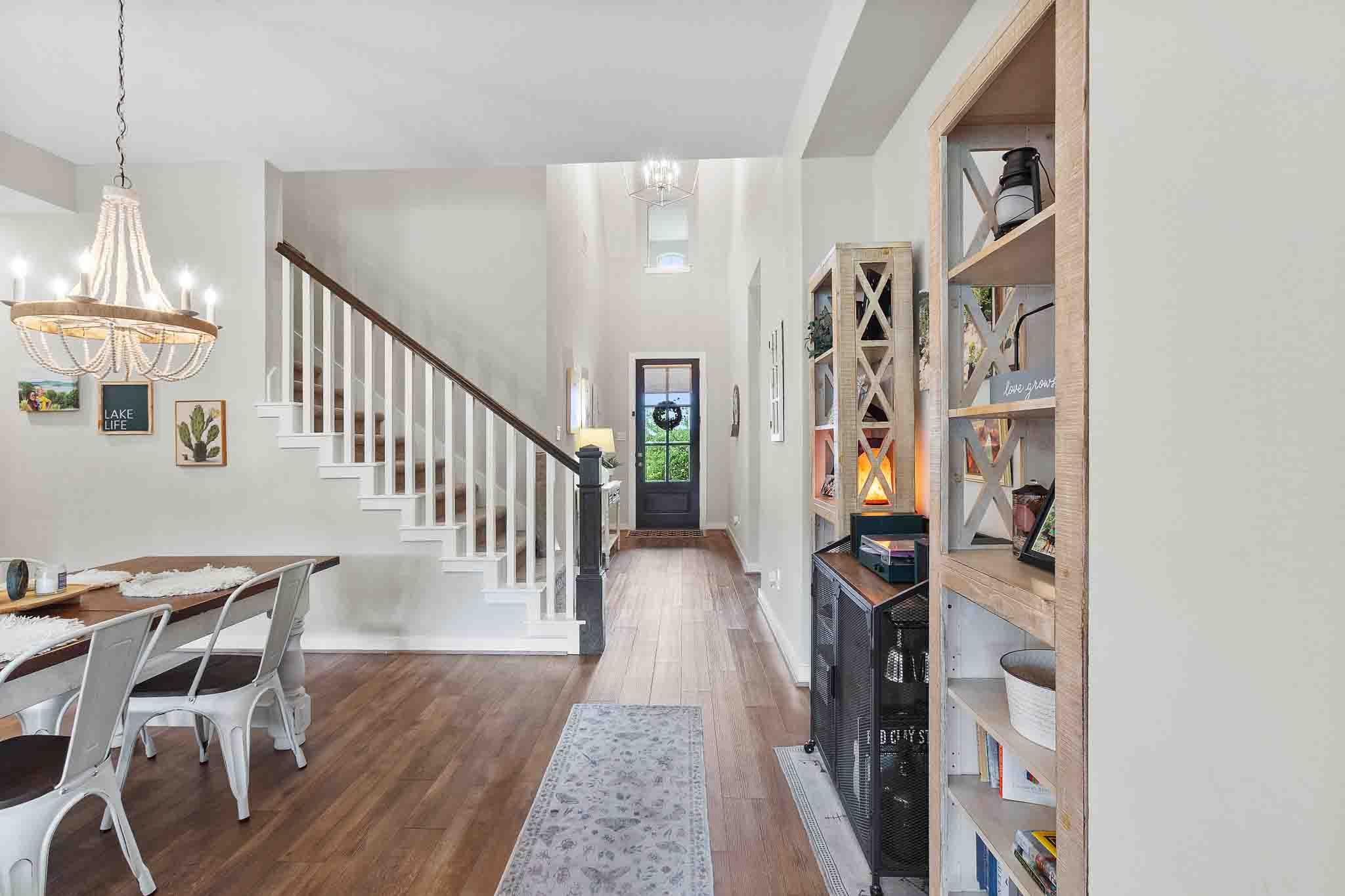 7717 Pace Ravine Dr, Lago Vista, TX 78645