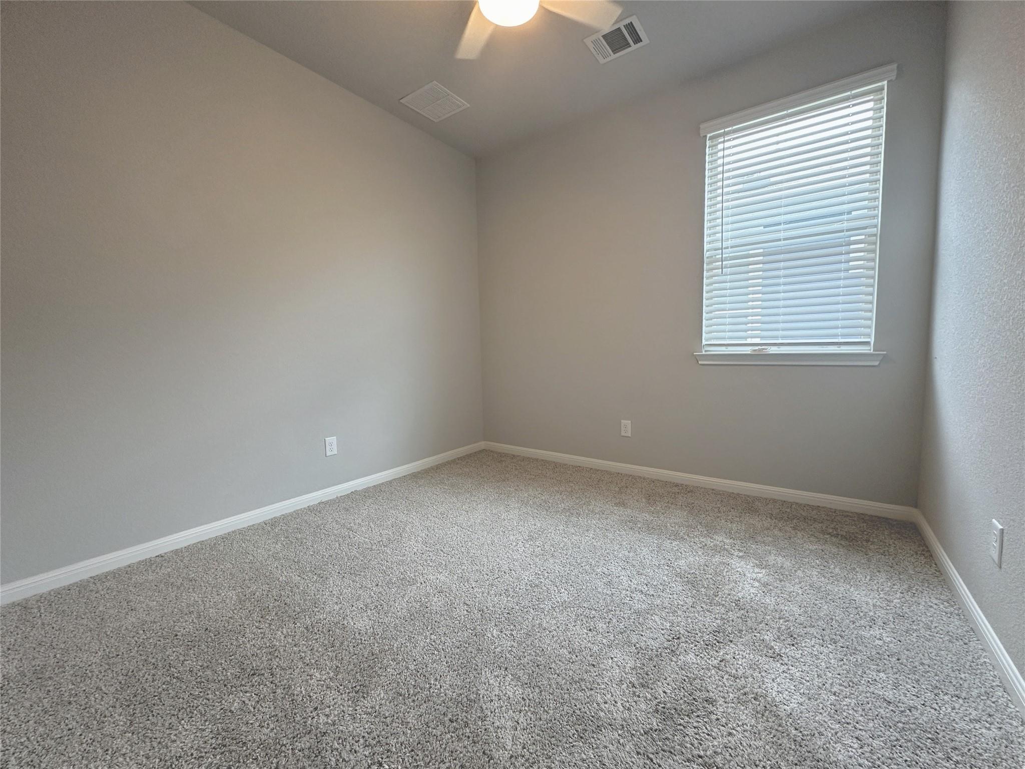 243 Kellys Heroes Way, Jarrell, TX 76537