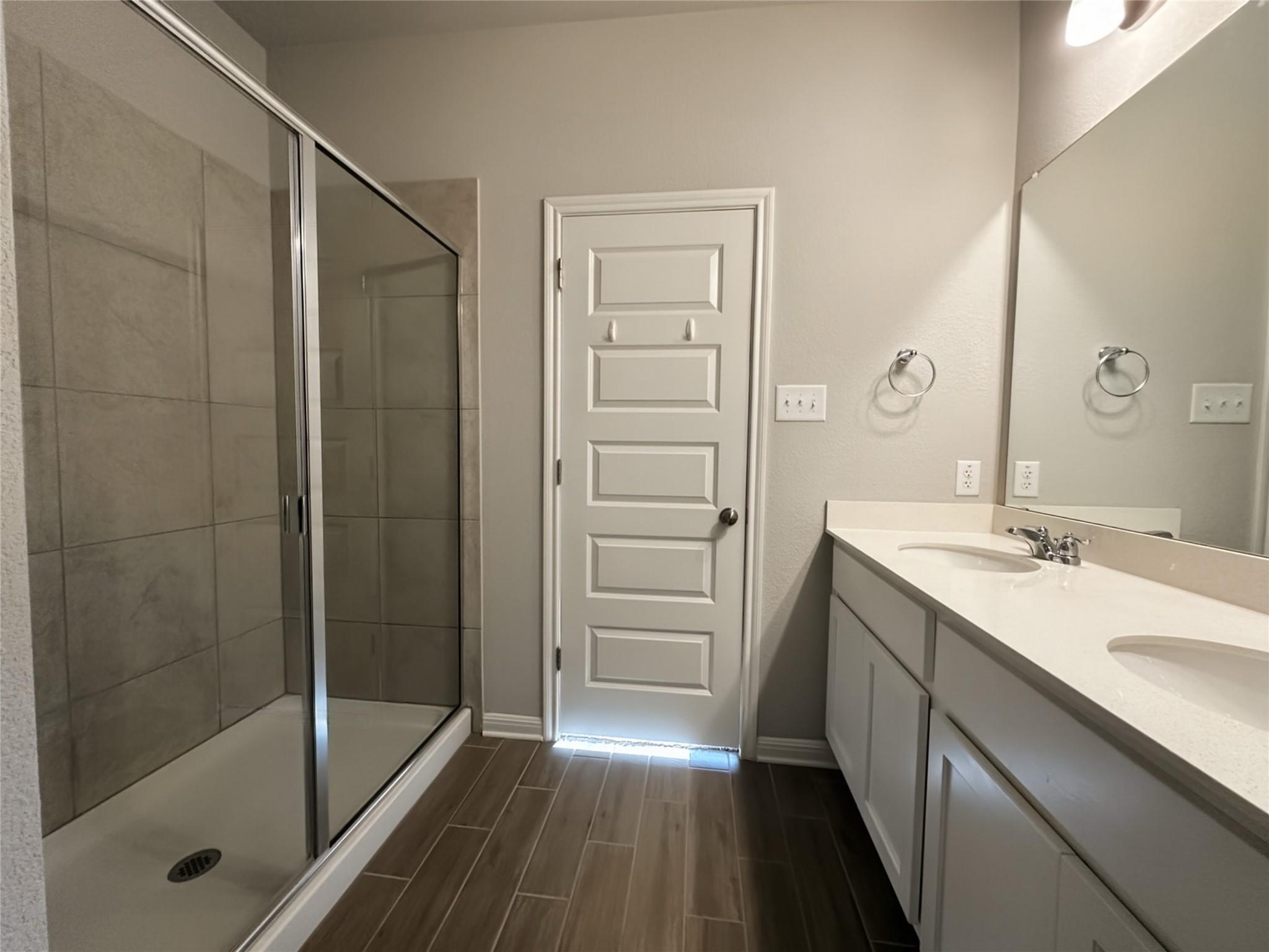 243 Kellys Heroes Way, Jarrell, TX 76537