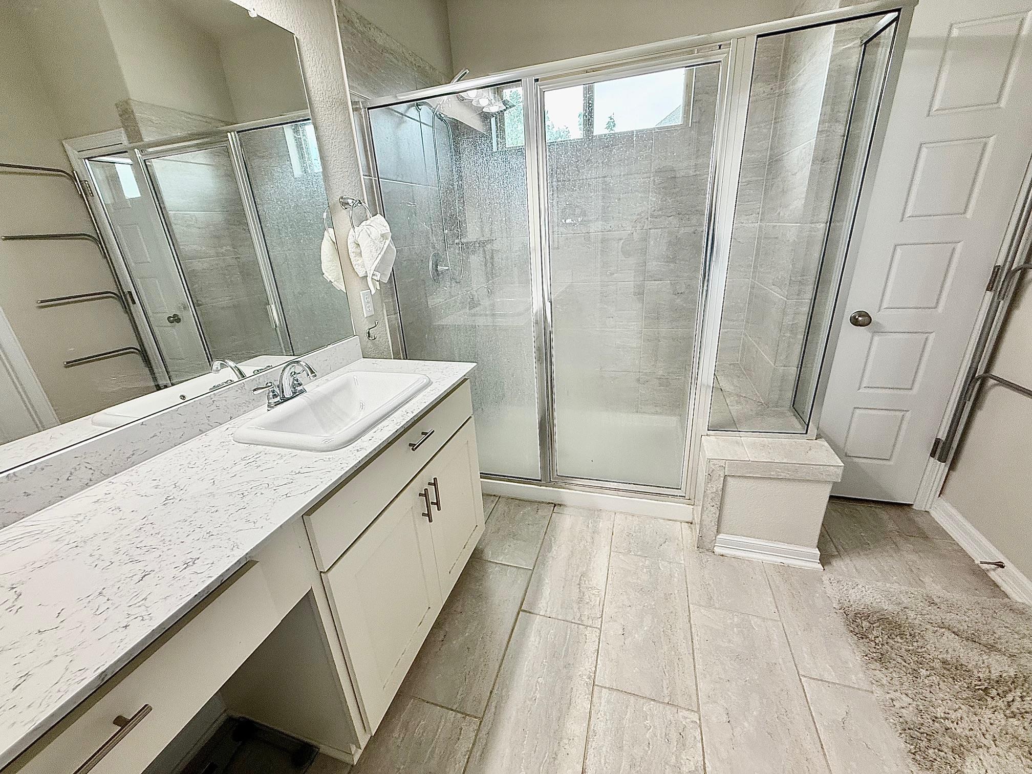 2500 Meyer Cv # B, Pflugerville, TX 78660