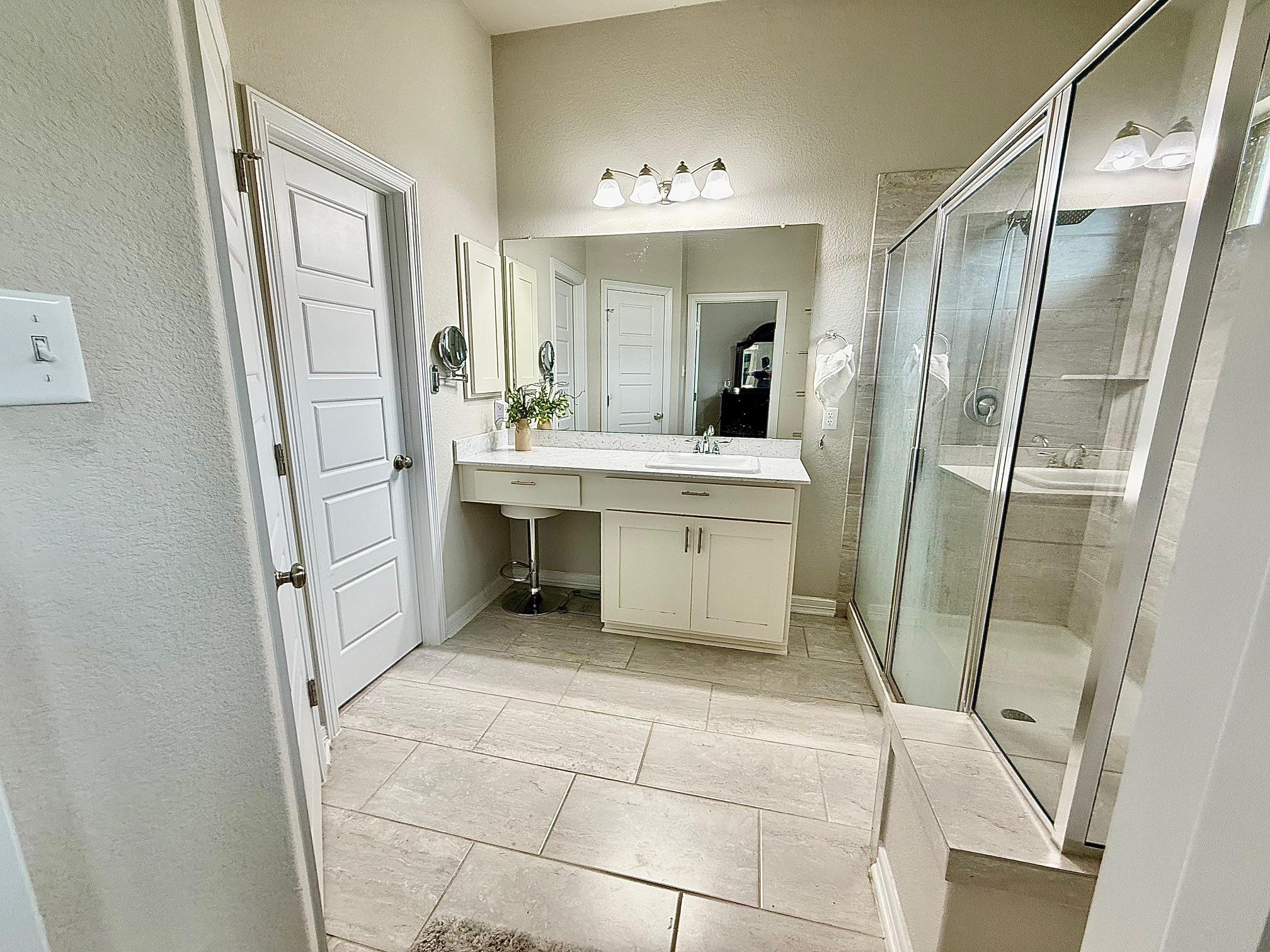 2500 Meyer Cv # B, Pflugerville, TX 78660