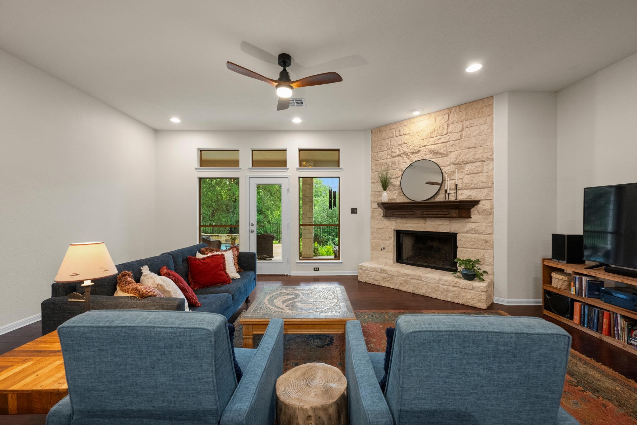 11704 Via Grande Dr, Austin, TX 78739