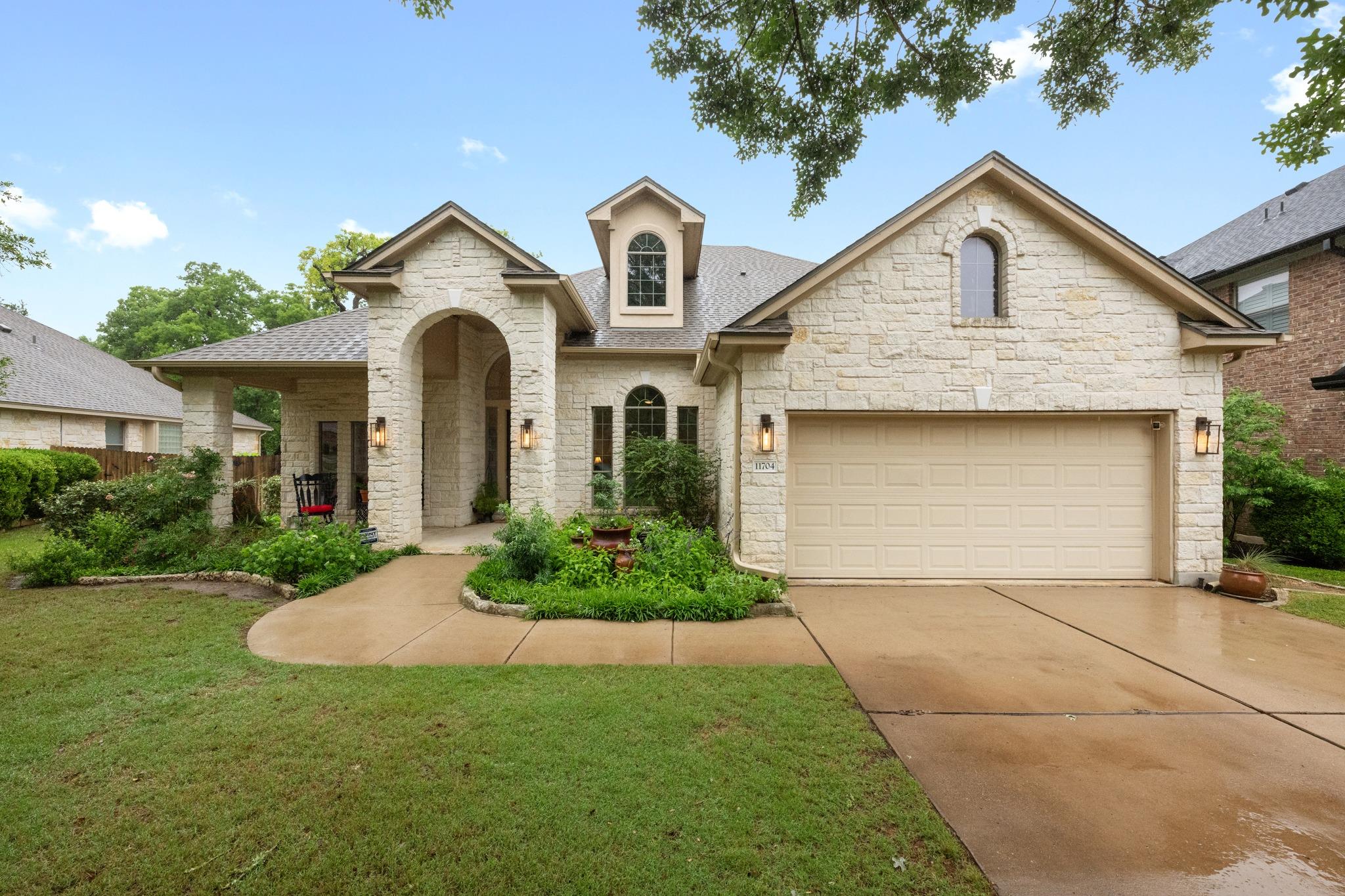 11704 Via Grande Dr, Austin, TX 78739