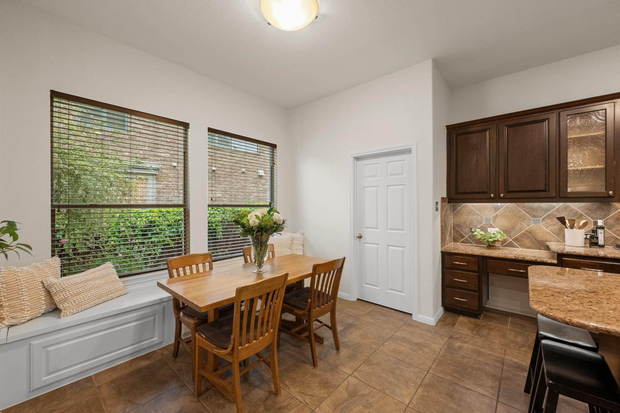 11704 Via Grande Dr, Austin, TX 78739