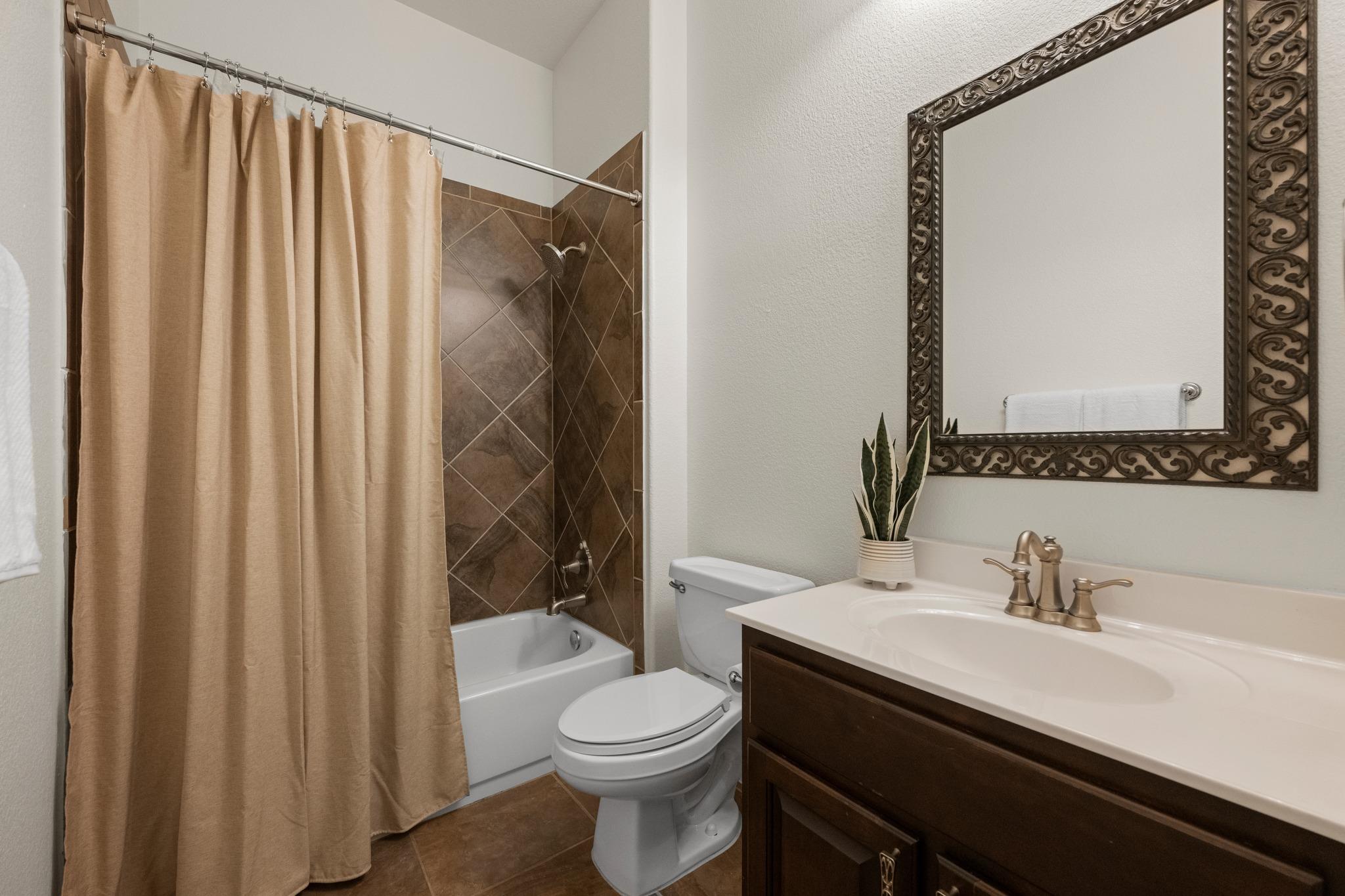 11704 Via Grande Dr, Austin, TX 78739