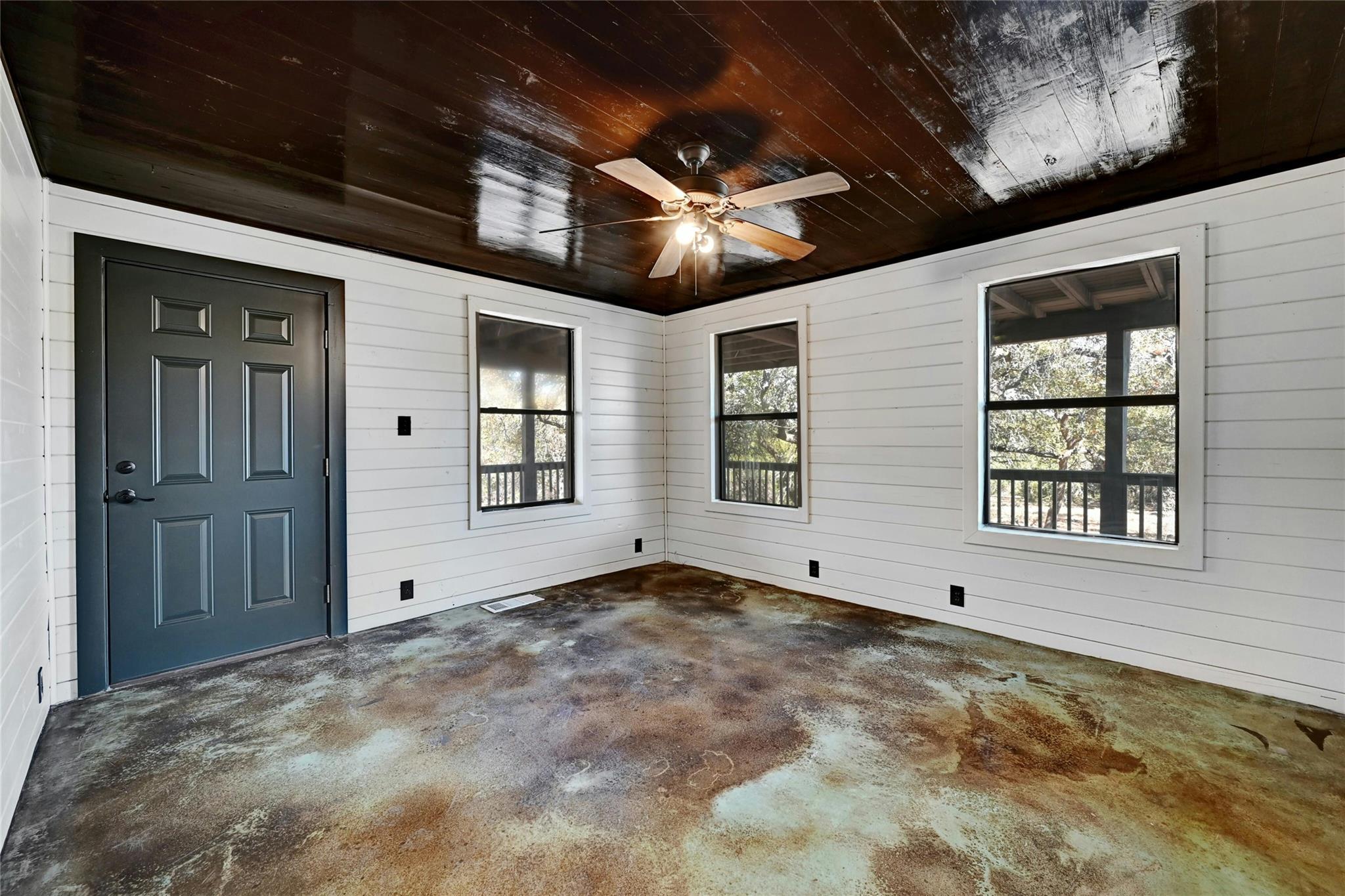 4016 McGregor Ln, Dripping Springs, TX 78620